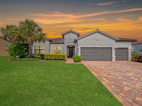 Photo of 724 SW Sea Green Street, Palm City, FL 34990 (MLS # RX-11111314)