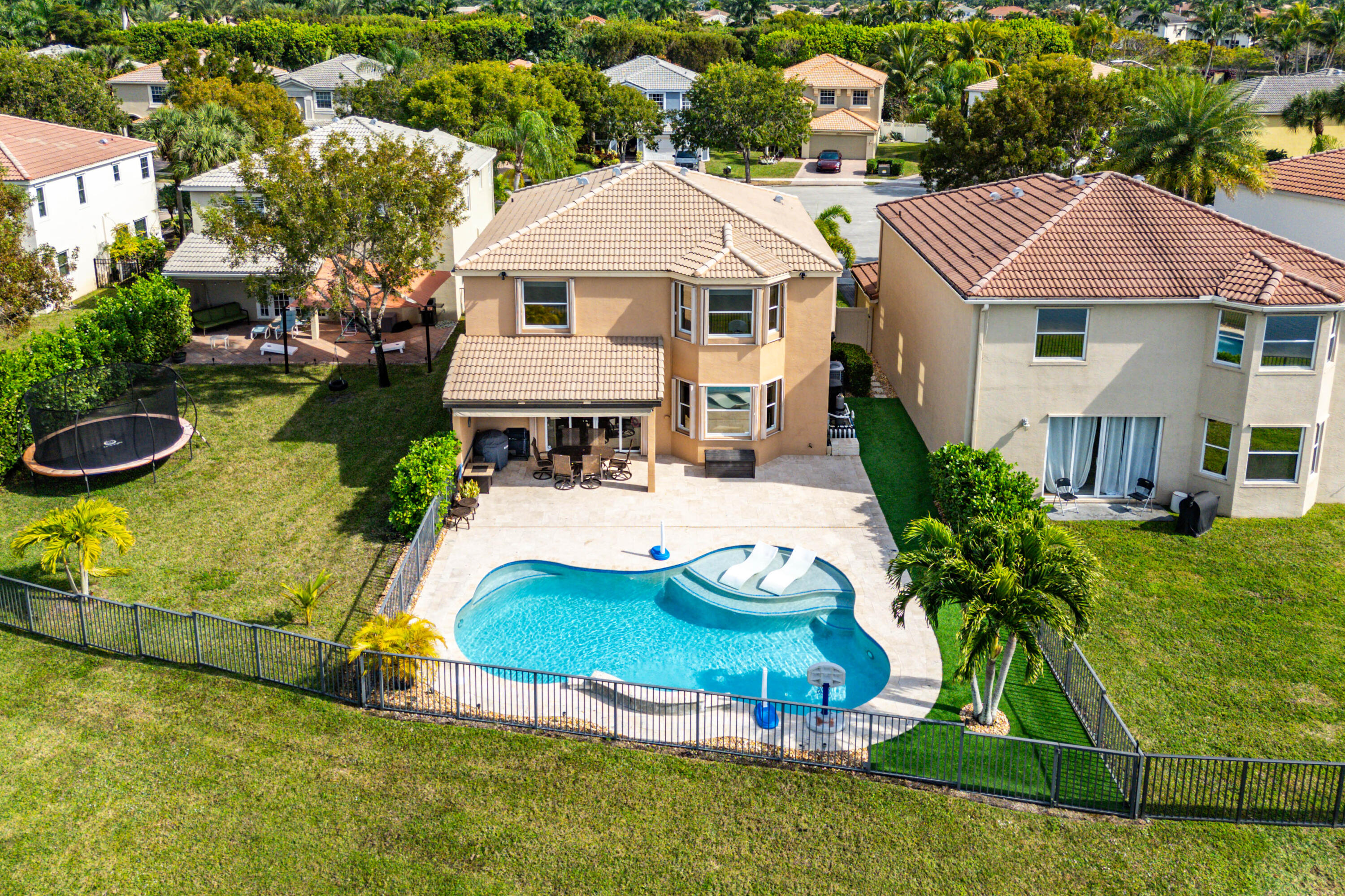 

                                                                             Wellington                                

                                    , FL - $789,000
