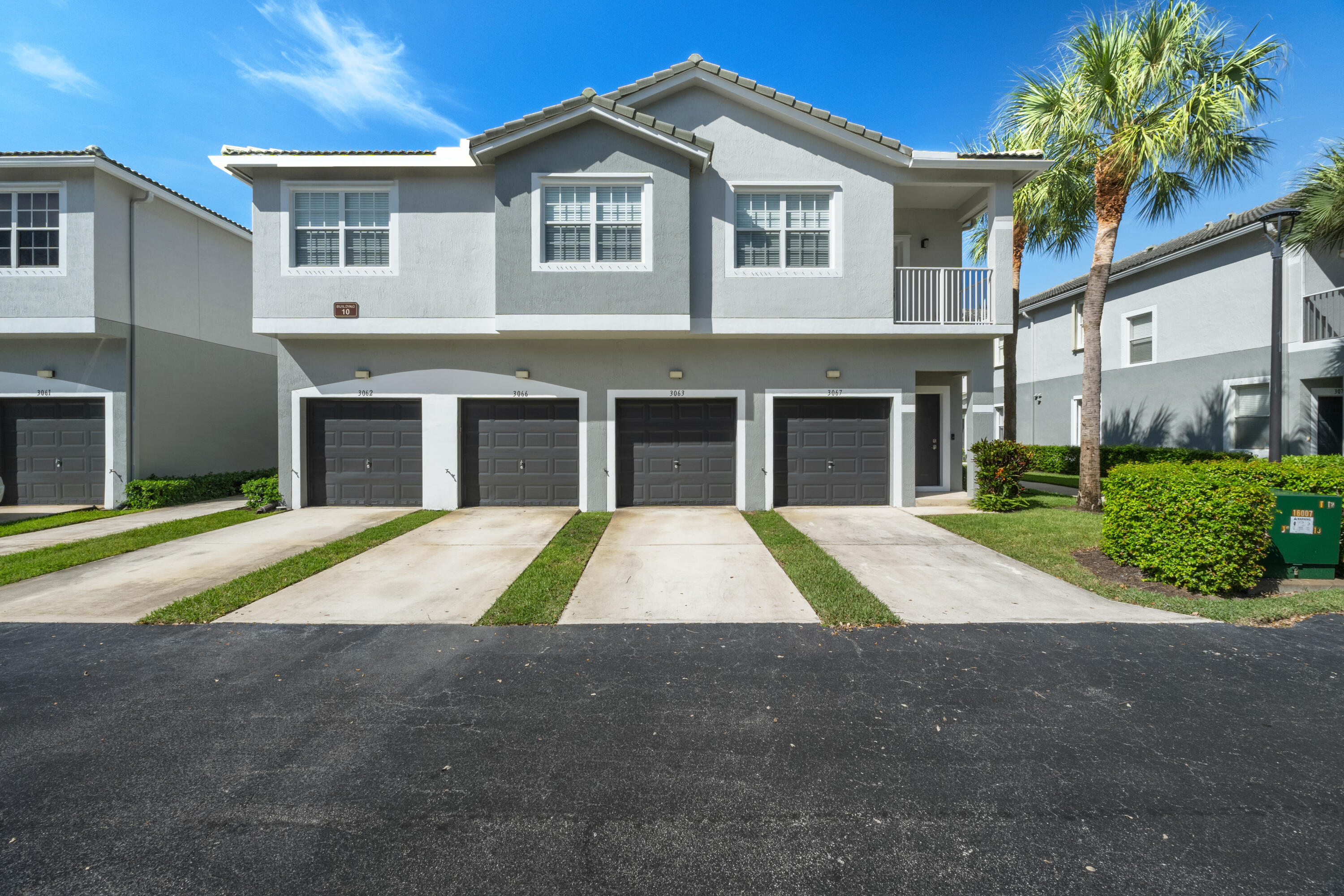 Property for Sale at 3066 Grandiflora Drive, Greenacres, Palm Beach County, Florida - Bedrooms: 3 
Bathrooms: 2  - $279,900