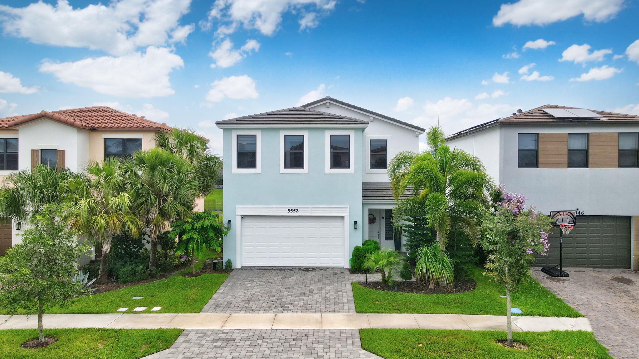 5552 Quiet Lake Place, Westlake, Palm Beach County, Florida - 3 Bedrooms  
2.5 Bathrooms - 