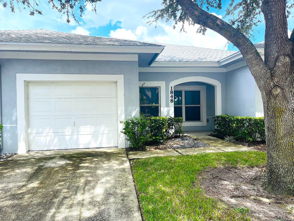 Photo of 1848 S Dovetail Drive #2, Fort Pierce, FL 34982 (MLS # RX-11021279)