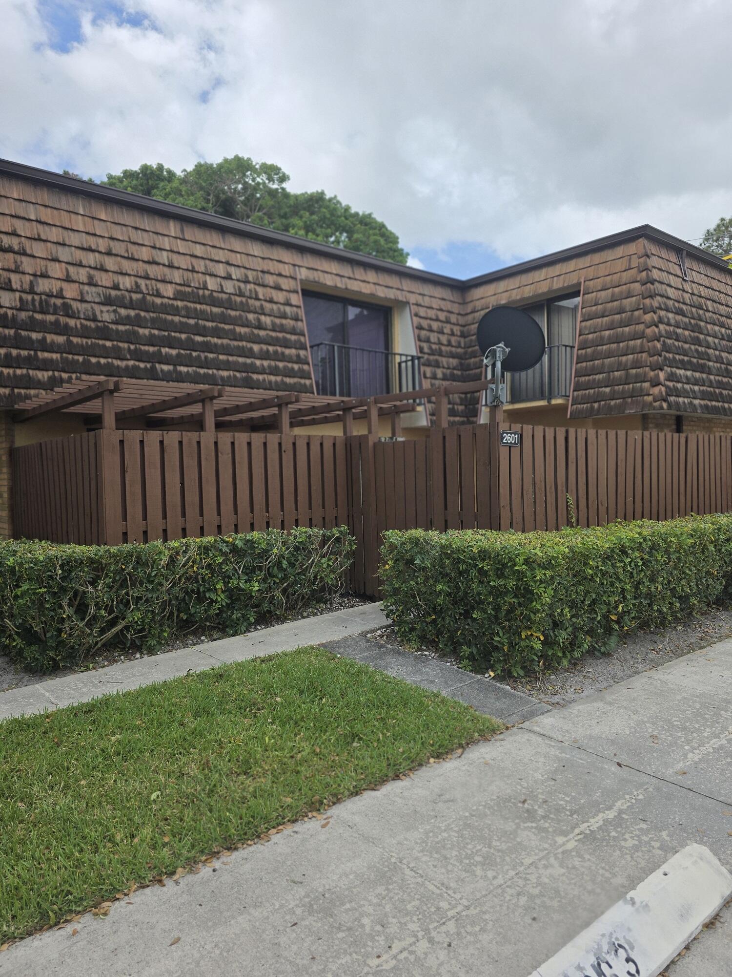 Property for Sale at 2601 26th Lane, Greenacres, Palm Beach County, Florida - Bedrooms: 3 
Bathrooms: 2.5  - $350,000