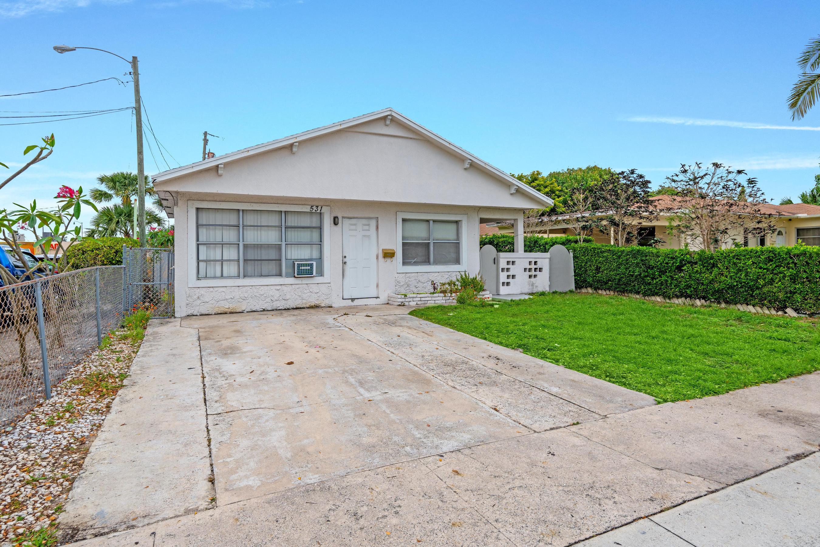 Property for Sale at 531 45th Street, West Palm Beach, Palm Beach County, Florida - Bedrooms: 3 
Bathrooms: 2  - $425,000