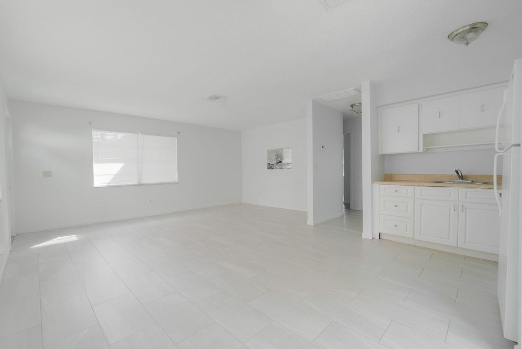 Photo of 4752 SE Ebbtide Avenue #4762, Stuart, FL 34997 (MLS # RX-11086142)