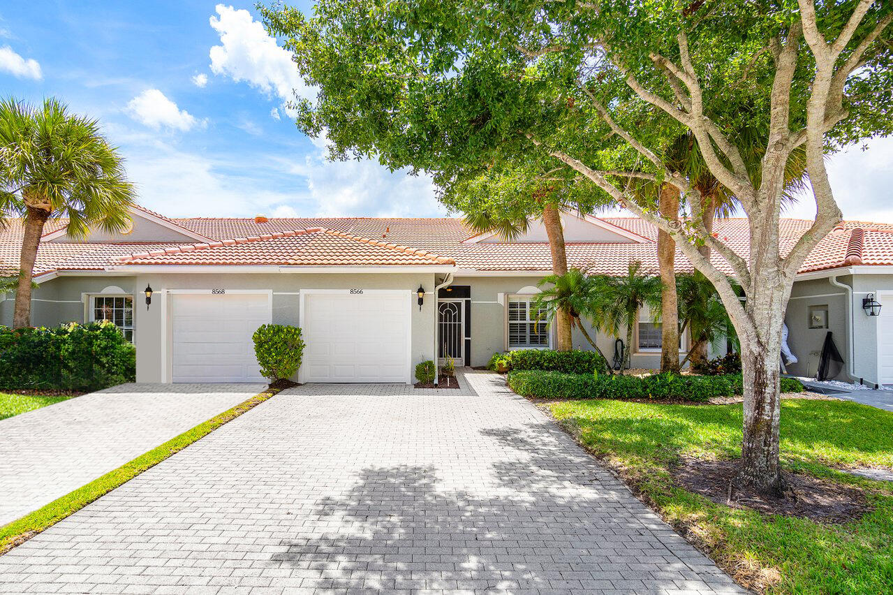 8566 Logia Circle, Boynton Beach, Palm Beach County, Florida - 2 Bedrooms  
2 Bathrooms - 