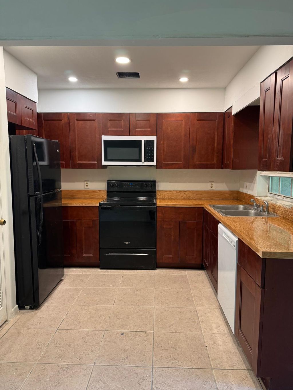 Photo of 2703 Cherokee Avenue, Fort Pierce, FL 34946 (MLS # RX-11112786)