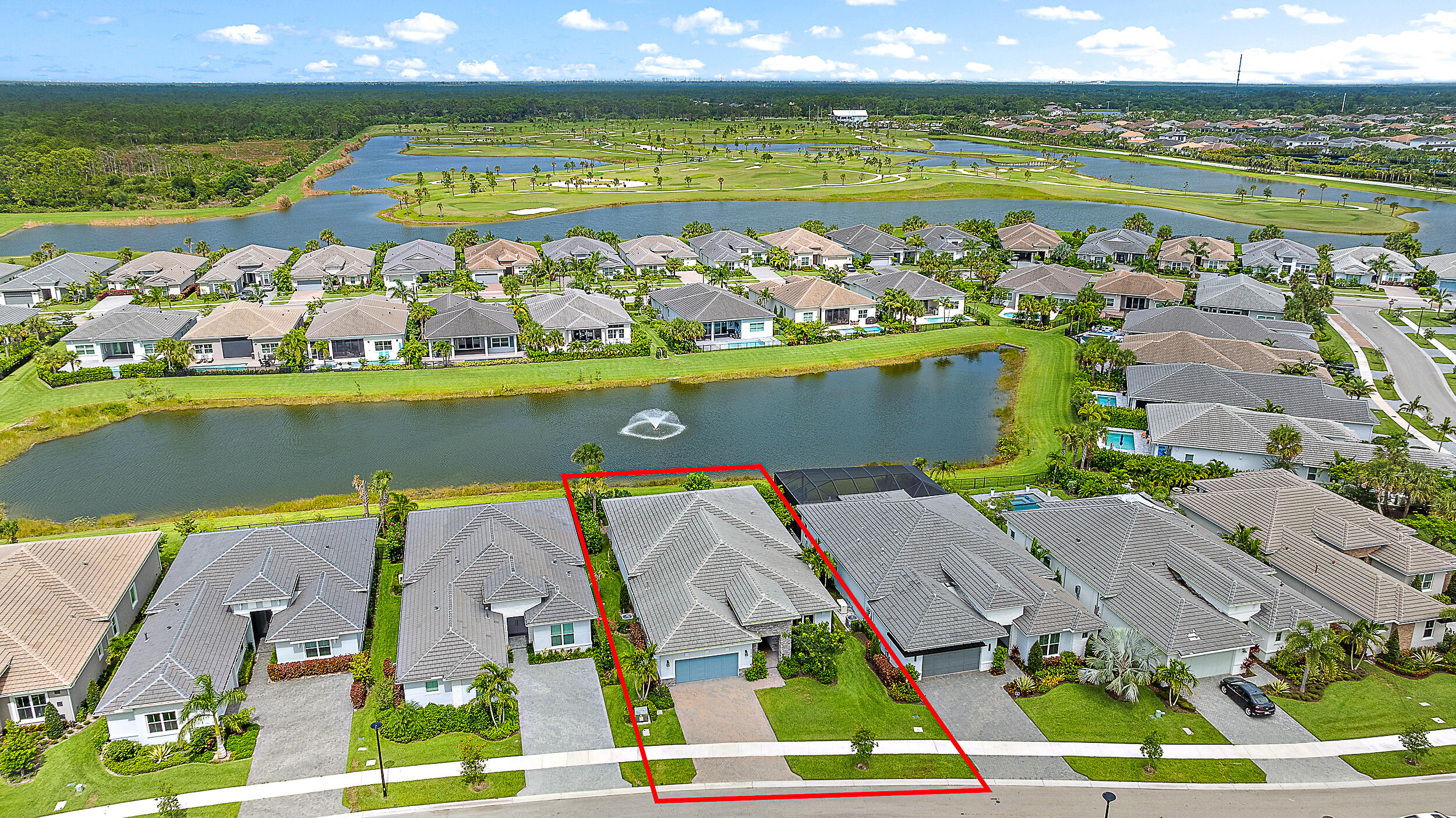 9976 Seagrass Way, Palm Beach Gardens, Palm Beach County, Florida - 3 Bedrooms  
2.5 Bathrooms - 