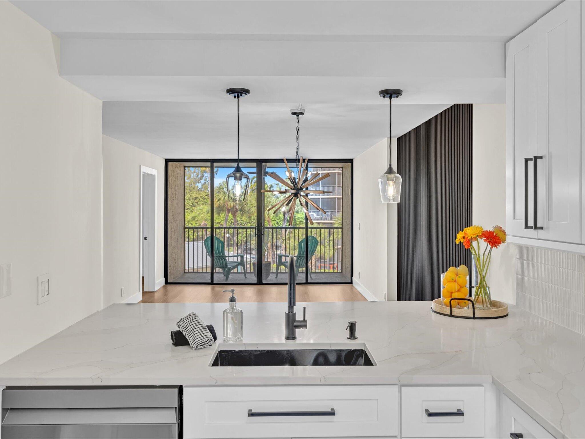 21 Royal Palm Way 303, Boca Raton, Palm Beach County, Florida - 2 Bedrooms  
2 Bathrooms - 
