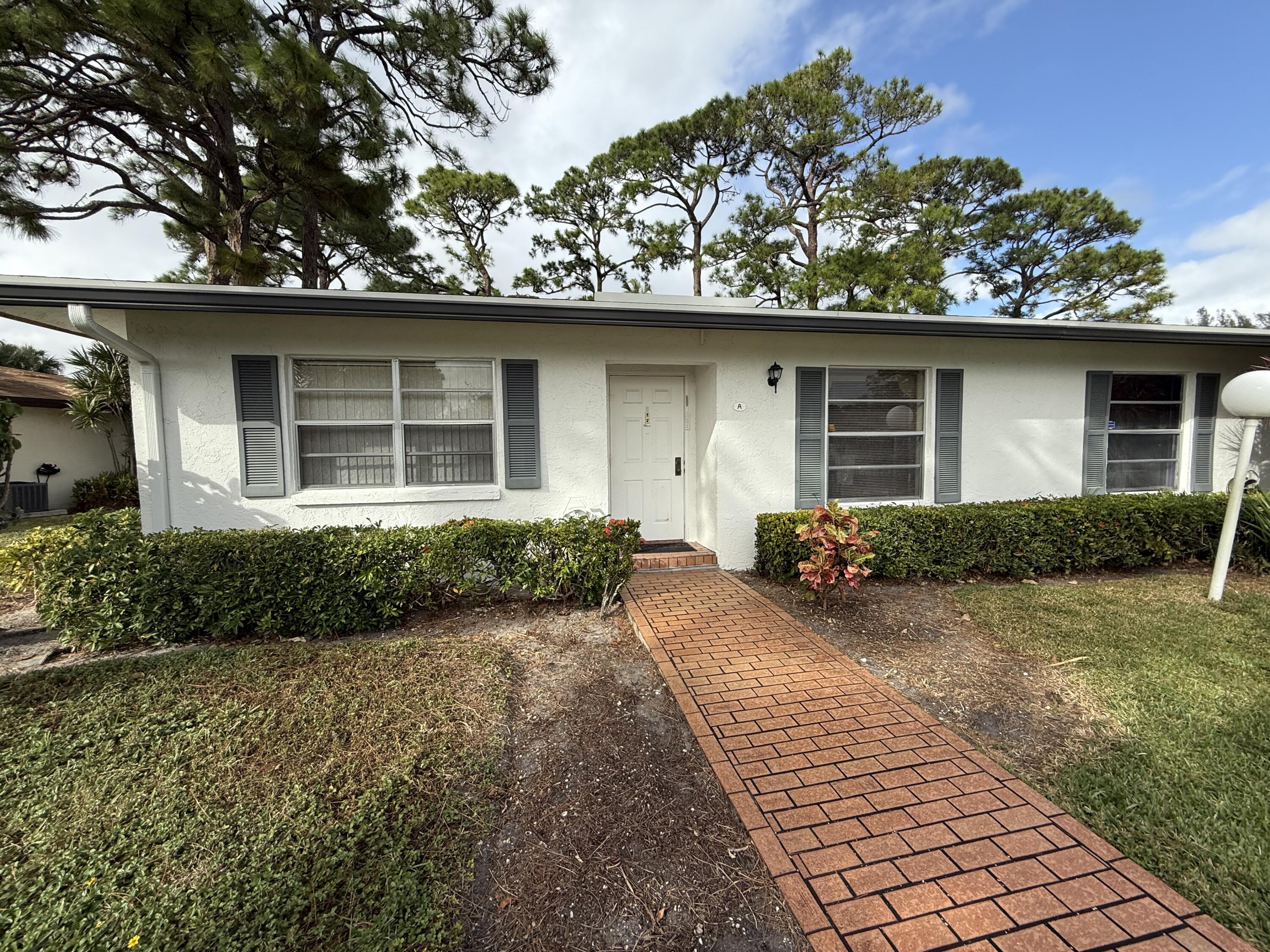 Property for Sale at 5139 Poppy Place Pl A, Delray Beach, Palm Beach County, Florida - Bedrooms: 2 
Bathrooms: 2  - $259,900