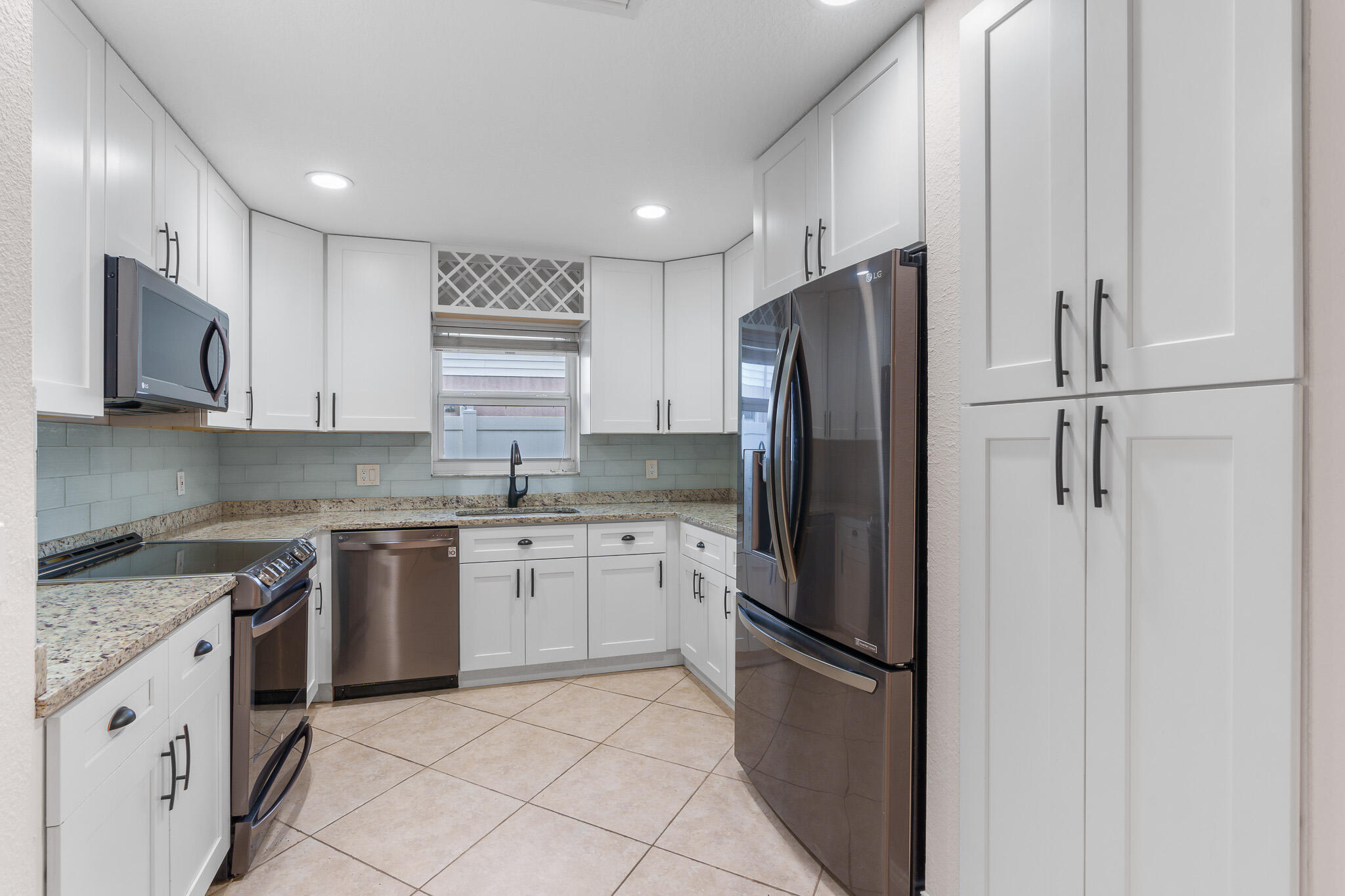 Property for Sale at 6888 Beacon Hollow Turn, Boynton Beach, Palm Beach County, Florida - Bedrooms: 3 
Bathrooms: 2  - $499,000