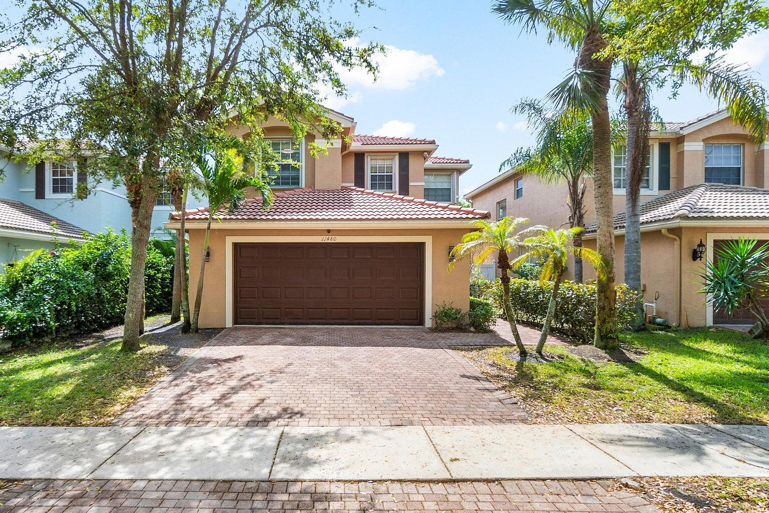 Property for Sale at 11480 Blue Violet Lane, Royal Palm Beach, Palm Beach County, Florida - Bedrooms: 5 
Bathrooms: 3  - $559,000