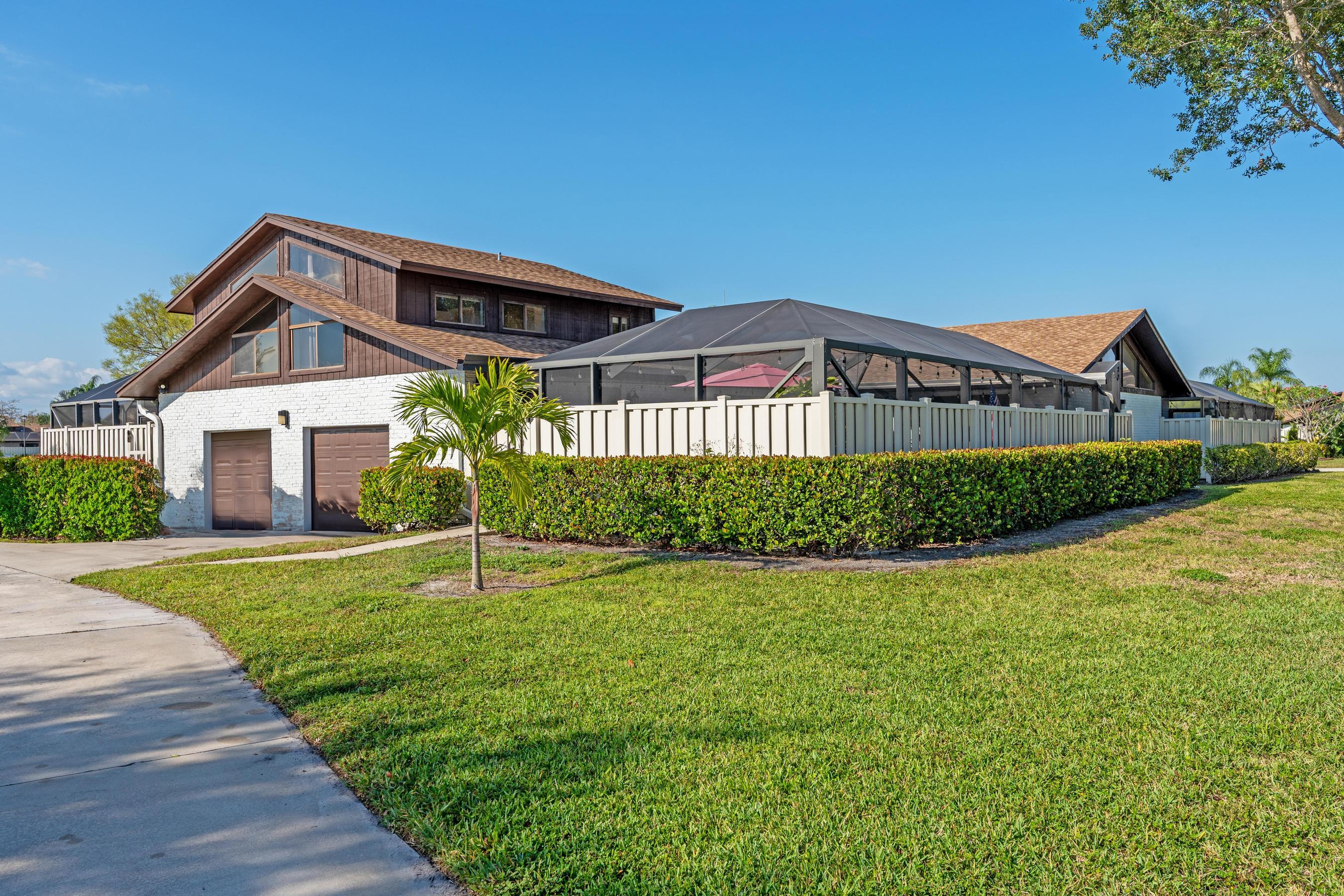 Property for Sale at 9662 Boca Gardens Circle B, Boca Raton, Palm Beach County, Florida - Bedrooms: 3 
Bathrooms: 3.5  - $454,900