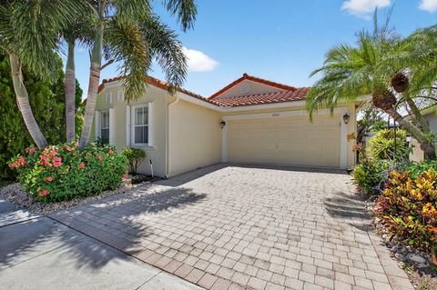 Photo of 11563 Colonnade Drive, Boynton Beach, FL 33437 (MLS # RX-11115256)