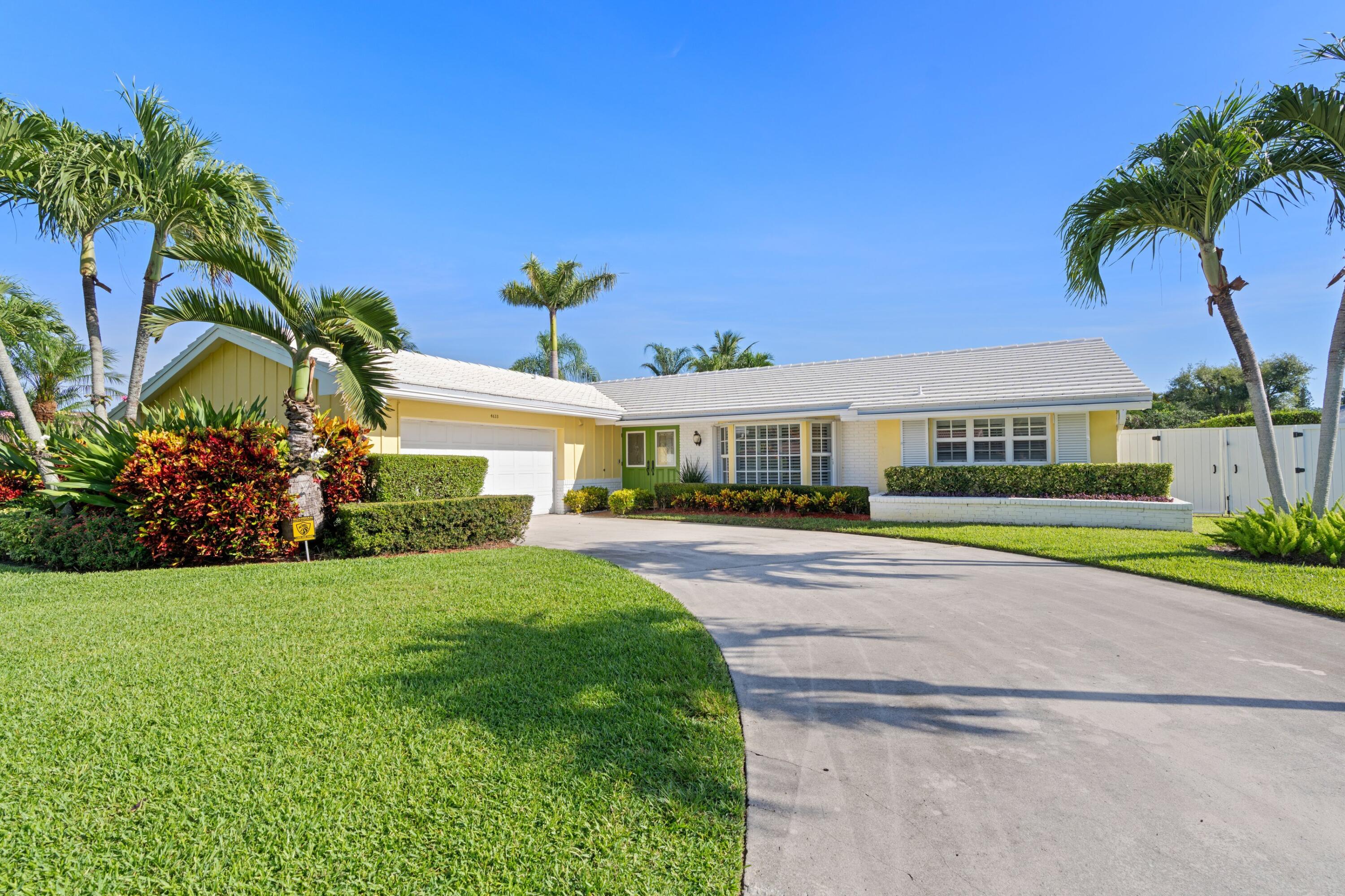 Property for Sale at 4633 Holly Drive, Palm Beach Gardens, Palm Beach County, Florida - Bedrooms: 4 
Bathrooms: 2.5  - $1,325,000