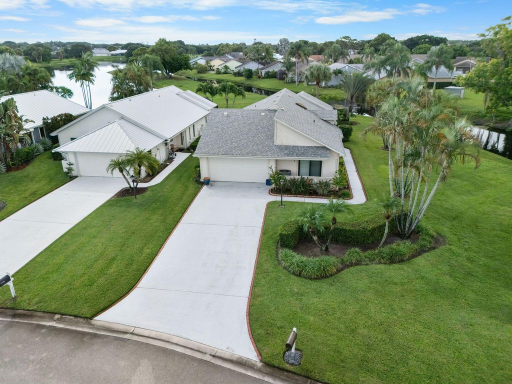 Photo of 7210 SE Quincy Terrace, Hobe Sound, FL 33455 (MLS # RX-11127090)