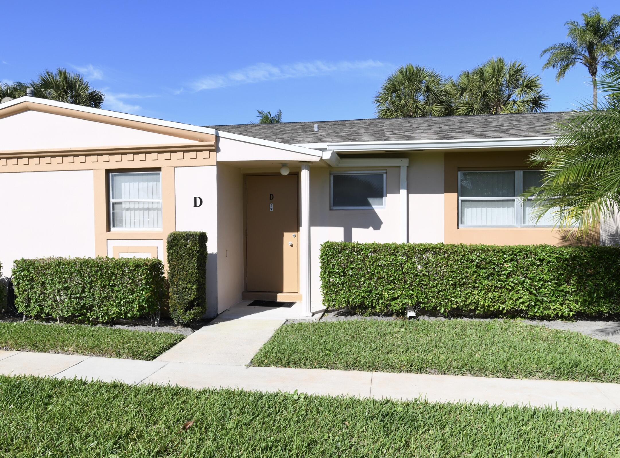 Property for Sale at 2556 Dudley Drive D, West Palm Beach, Palm Beach County, Florida - Bedrooms: 2 
Bathrooms: 1  - $147,500