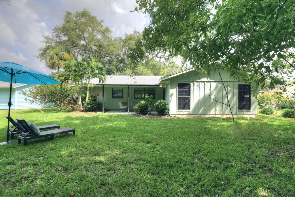 Photo of 725 Jordan Avenue, Sebastian, FL 32958 (MLS # RX-11126865)