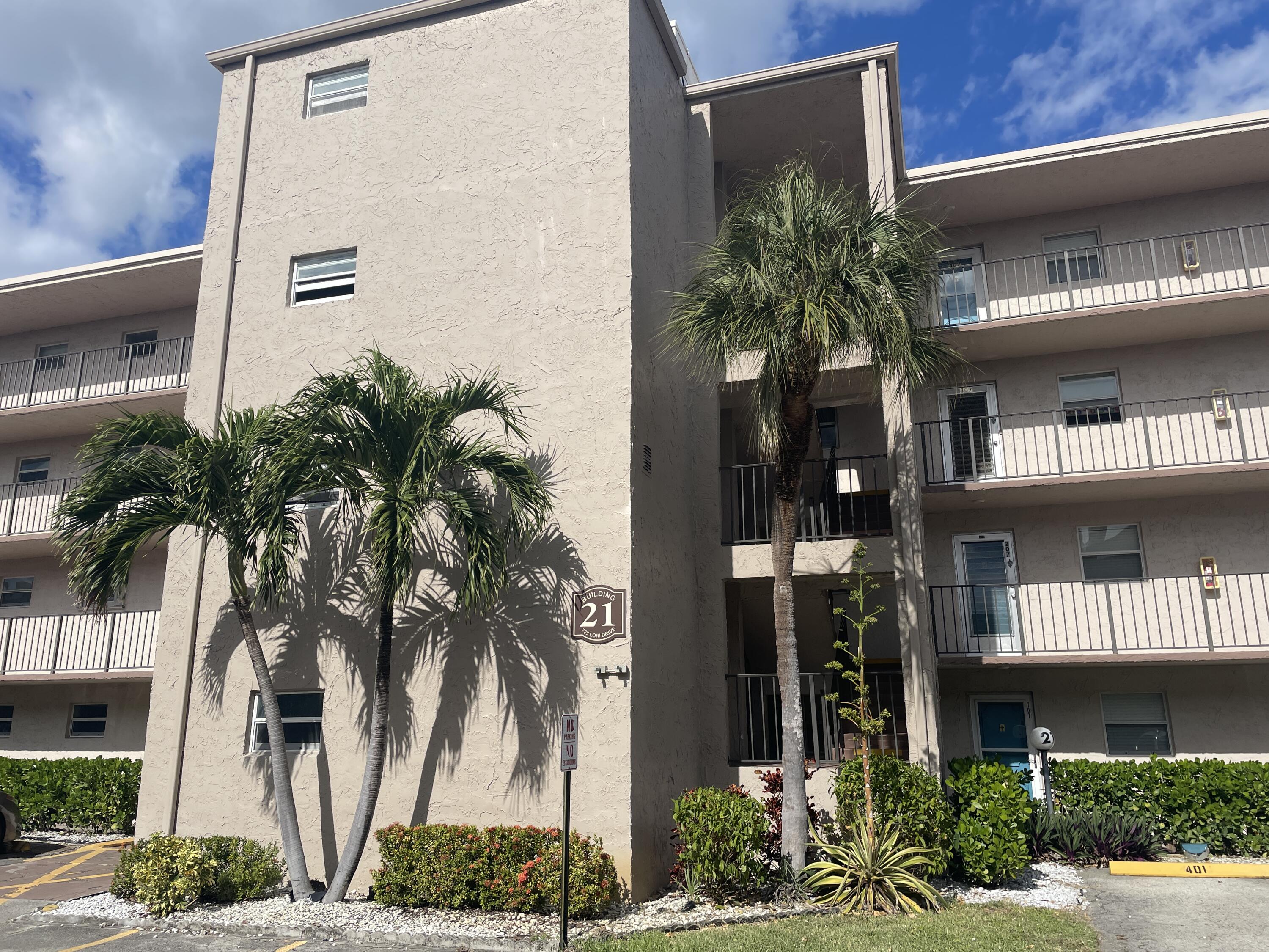 725 Lori Drive 407, Palm Springs, Miami-Dade County, Florida - 2 Bedrooms  
2 Bathrooms - 