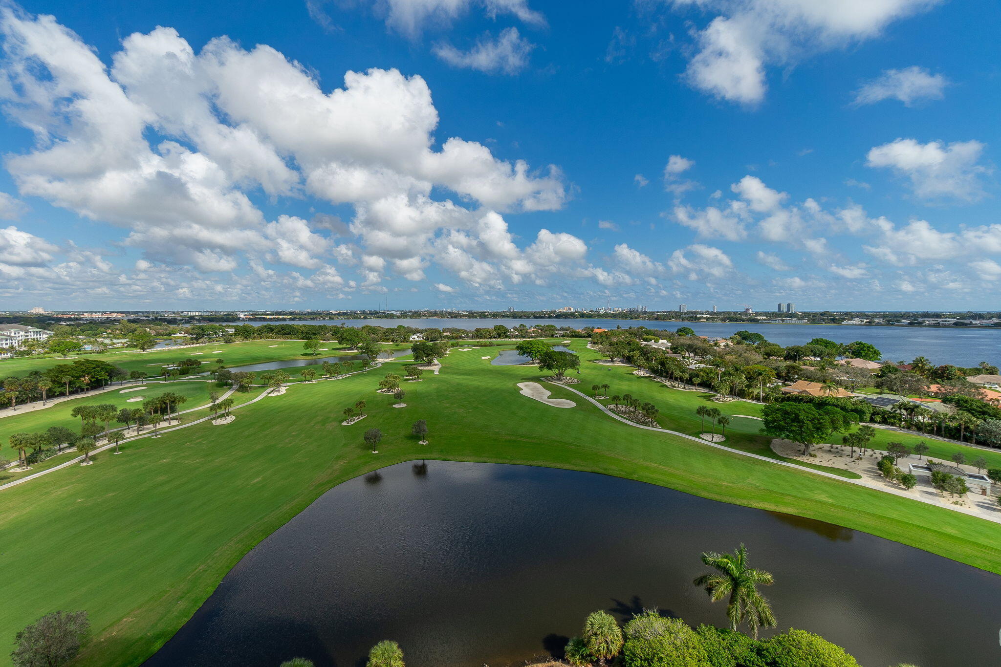 1900 Consulate Place 1406, West Palm Beach, Palm Beach County, Florida - 3 Bedrooms  
2.5 Bathrooms - 