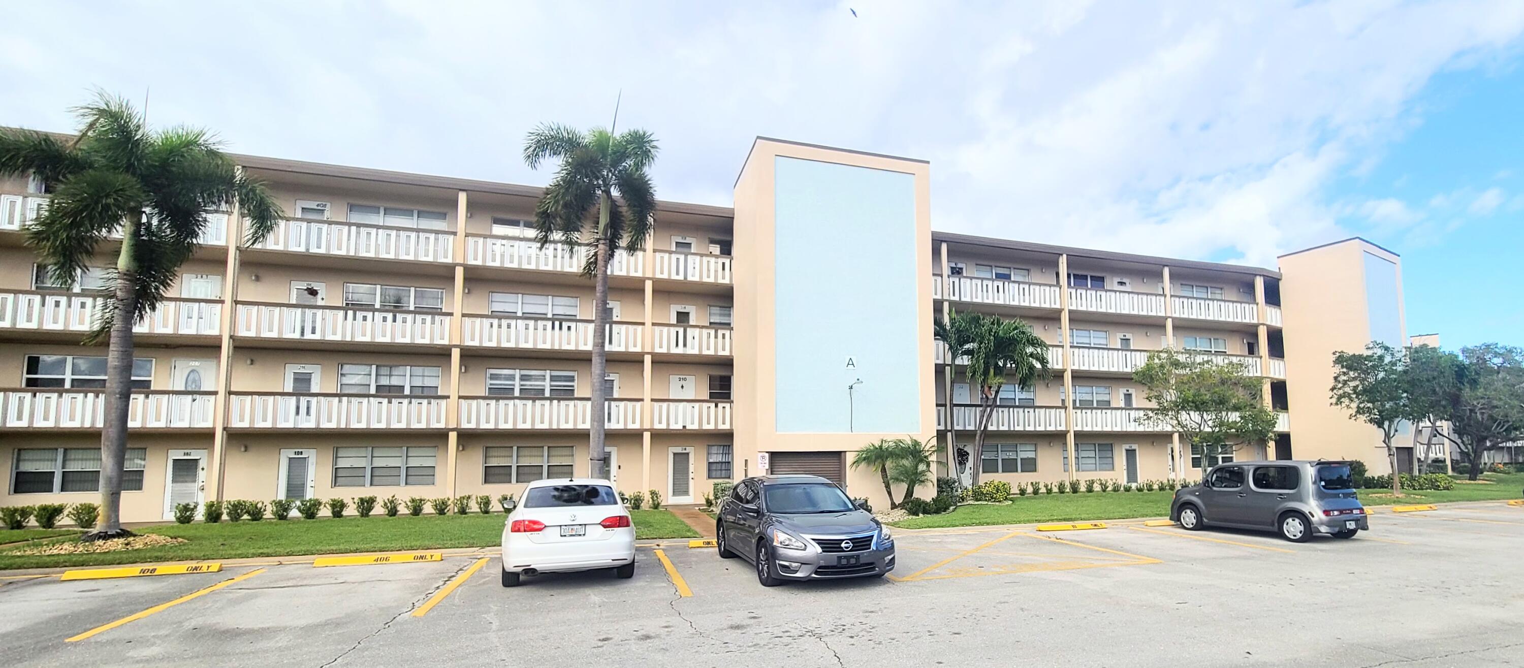 Property for Sale at 217 Southampton A, West Palm Beach, Palm Beach County, Florida - Bedrooms: 1 
Bathrooms: 1.5  - $103,000