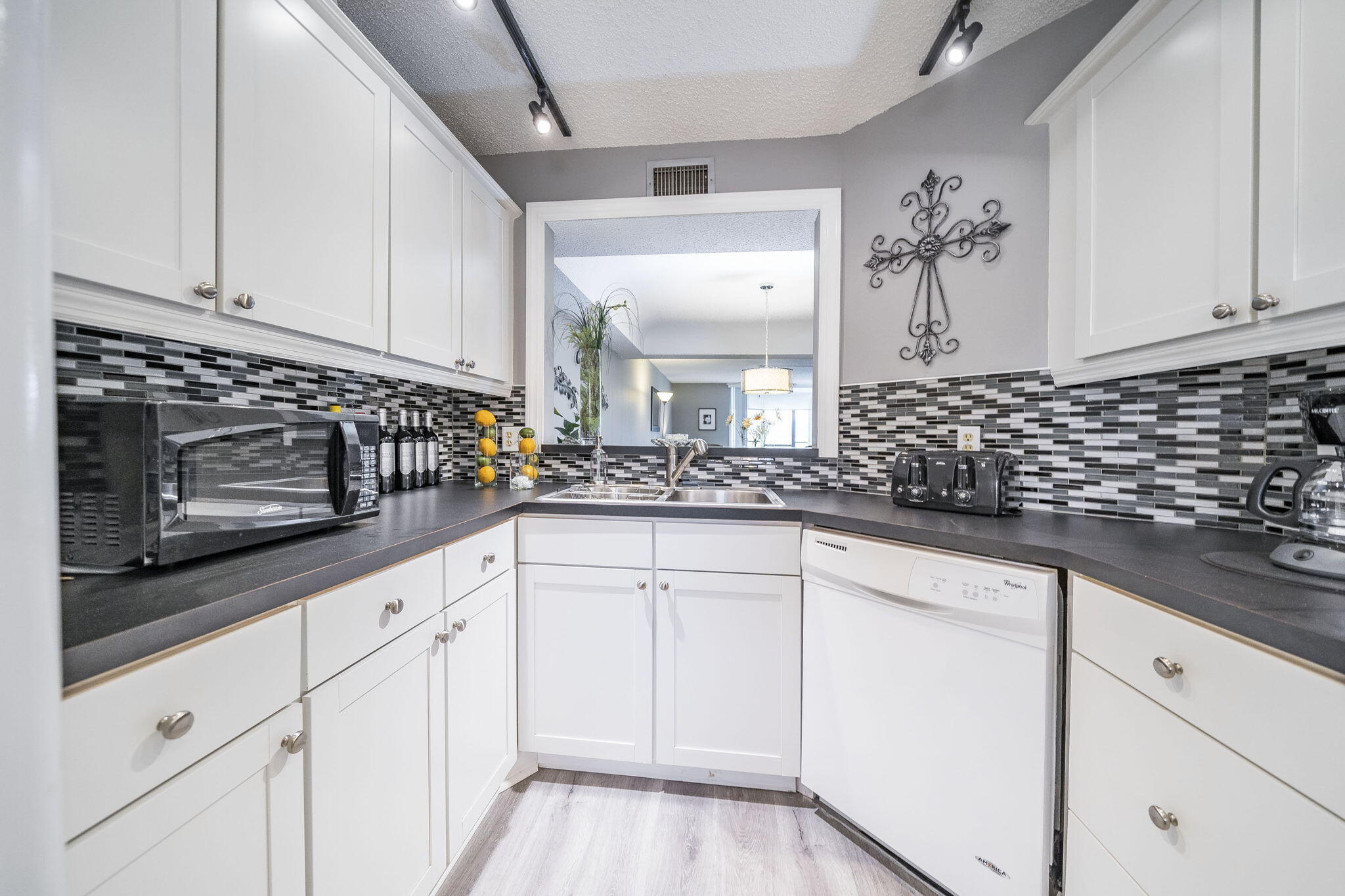 23249 Barwood Lane 102, Boca Raton, Palm Beach County, Florida - 2 Bedrooms  
2 Bathrooms - 