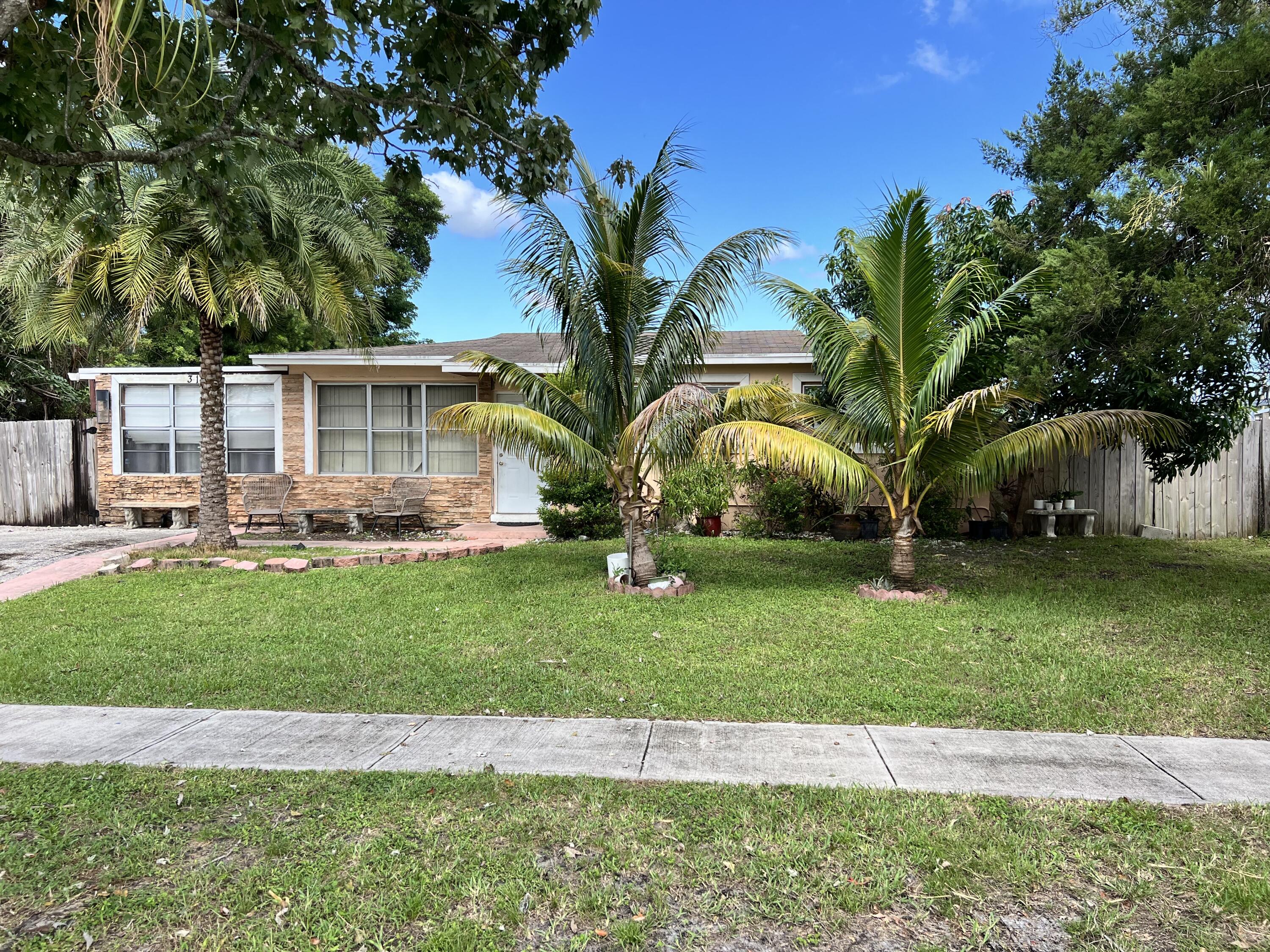 316 Shady Lane Road, Palm Springs, Miami-Dade County, Florida - 4 Bedrooms  
2 Bathrooms - 