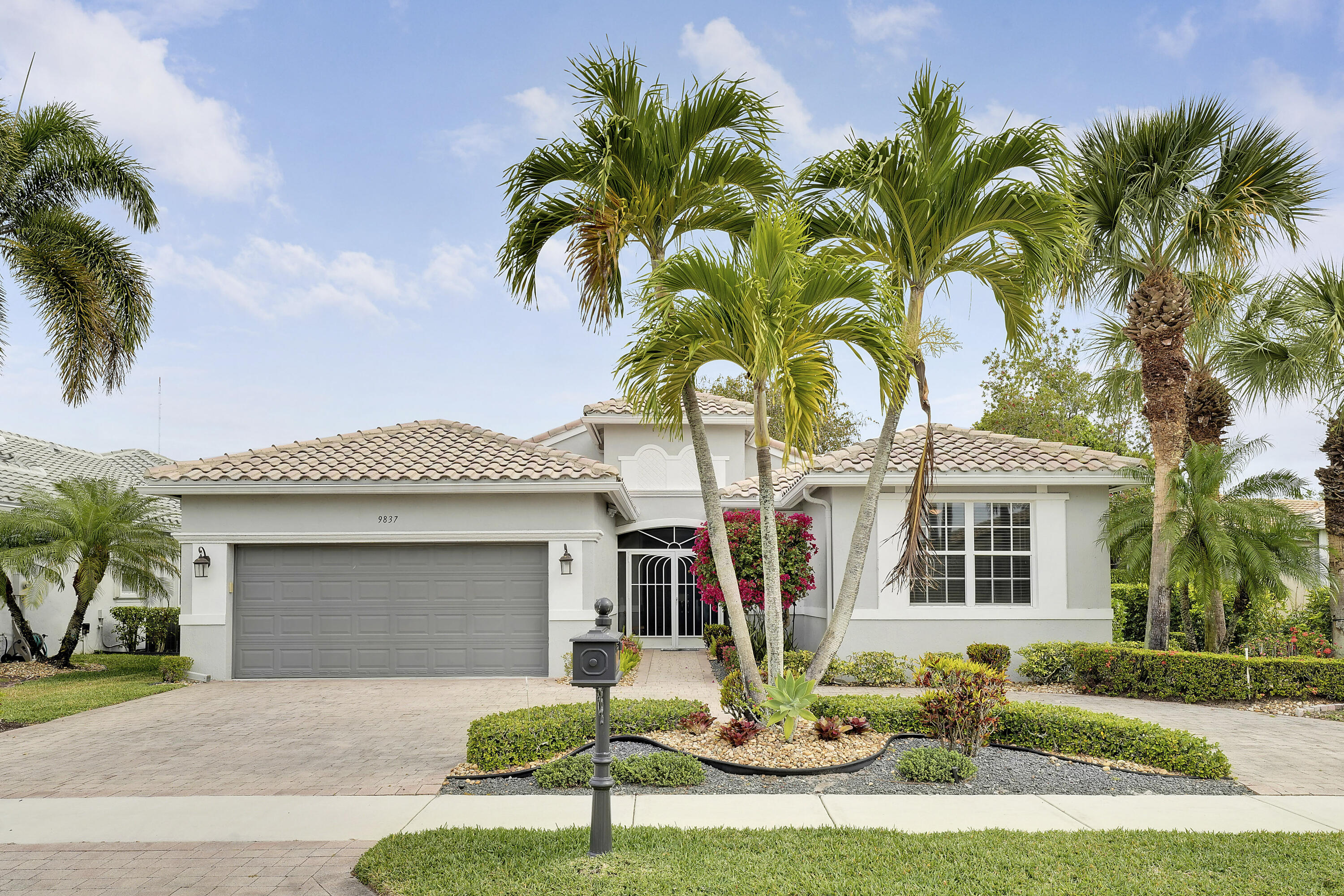 Property for Sale at 9837 Vedette Lane, Lake Worth, Palm Beach County, Florida - Bedrooms: 3 
Bathrooms: 2.5  - $535,000