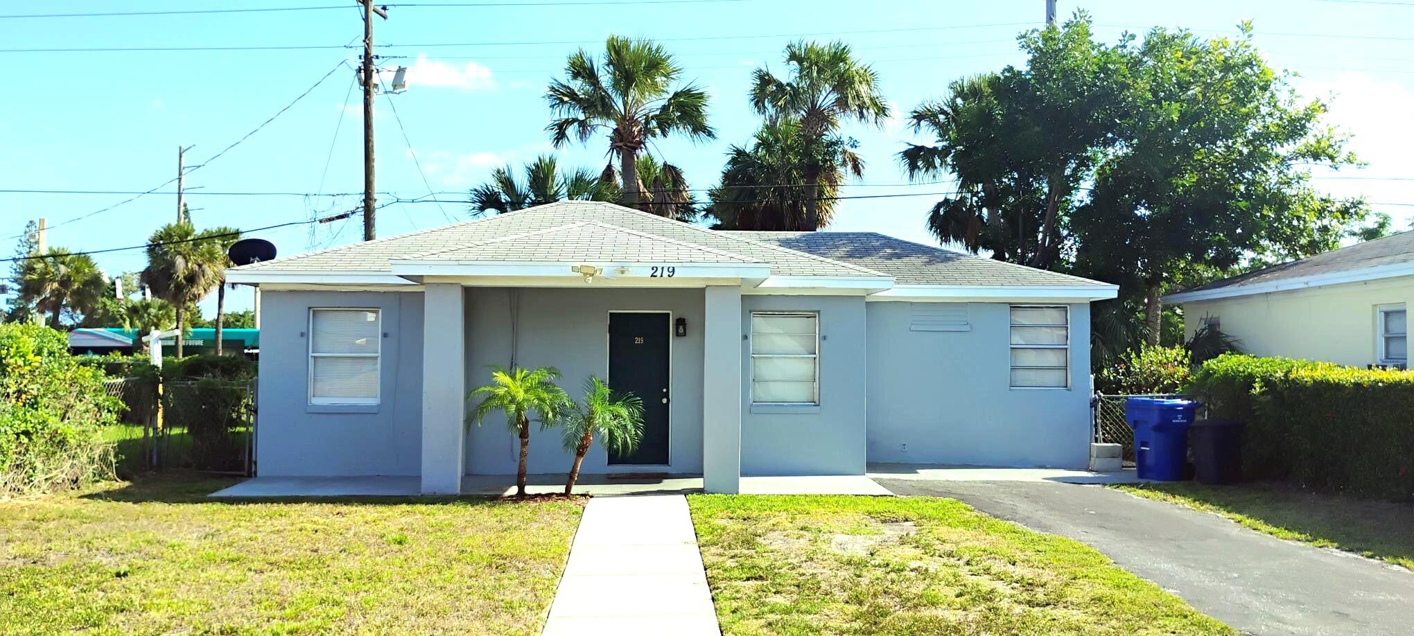 Property for Sale at 219 W 27th Street, Riviera Beach, Palm Beach County, Florida - Bedrooms: 3 
Bathrooms: 1  - $275,000