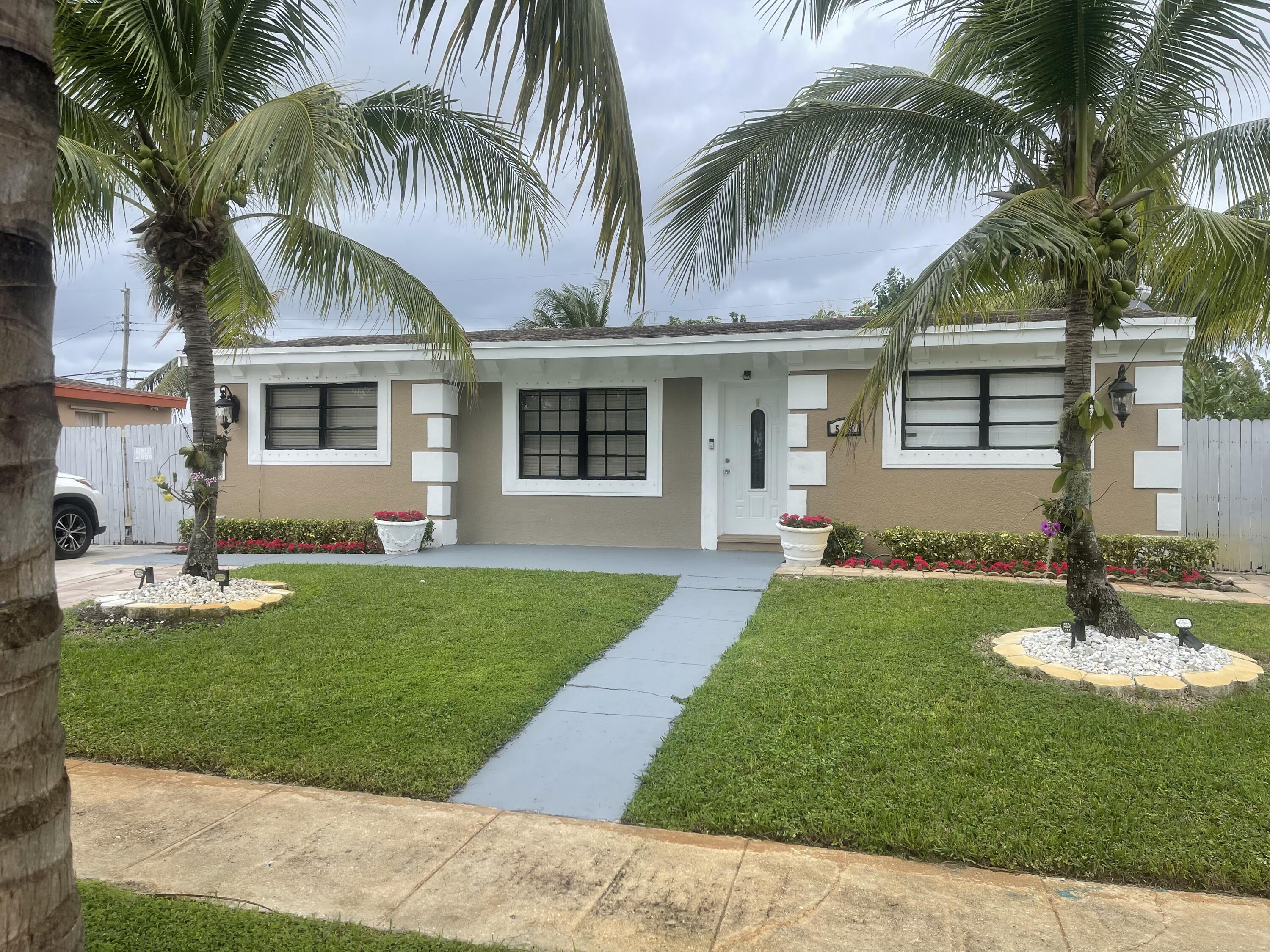 575 Tallulah Road, Lake Worth, Palm Beach County, Florida - 3 Bedrooms  
2 Bathrooms - 