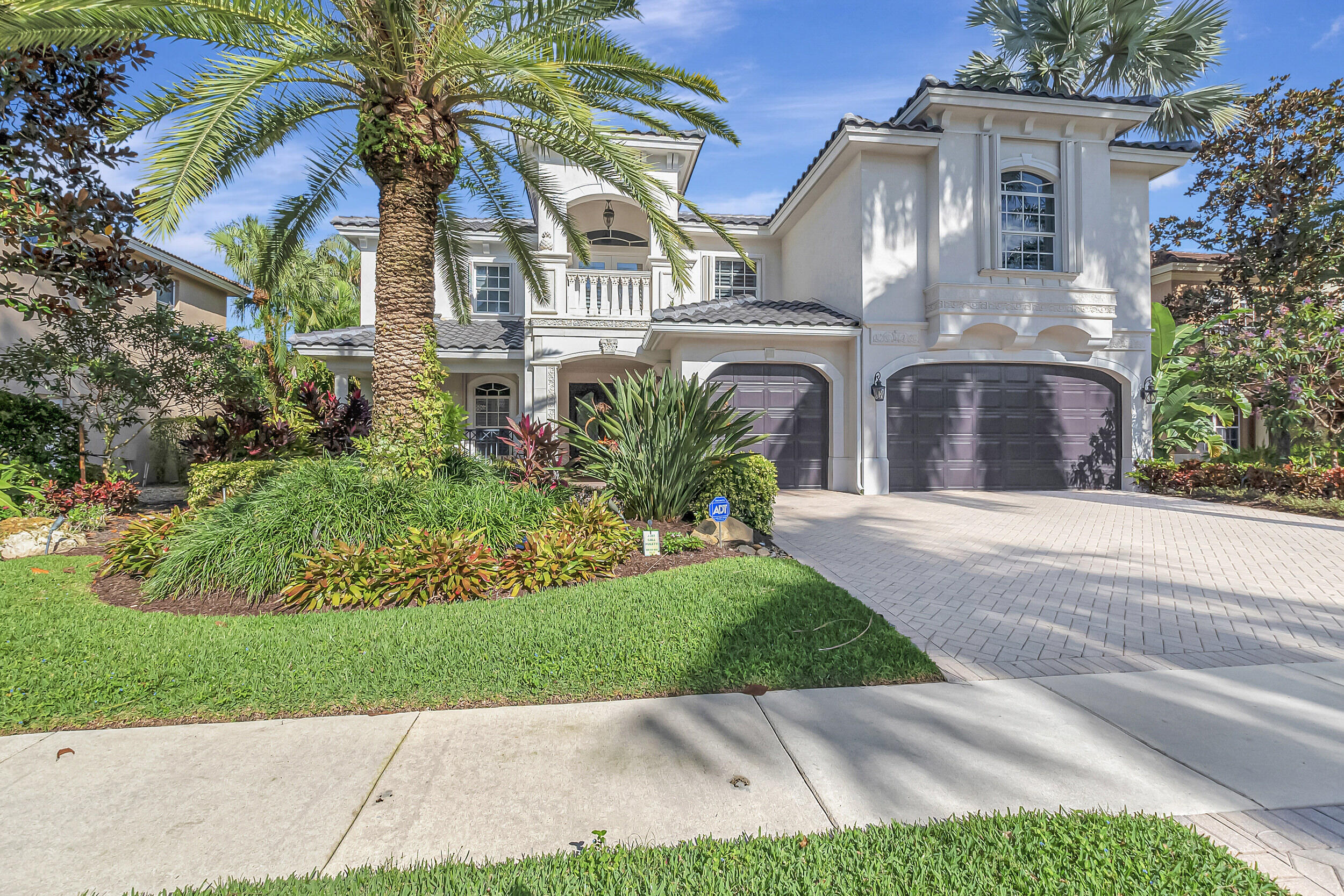 Property for Sale at 8625 Valhalla Drive, Delray Beach, Palm Beach County, Florida - Bedrooms: 5 
Bathrooms: 5.5  - $1,799,900