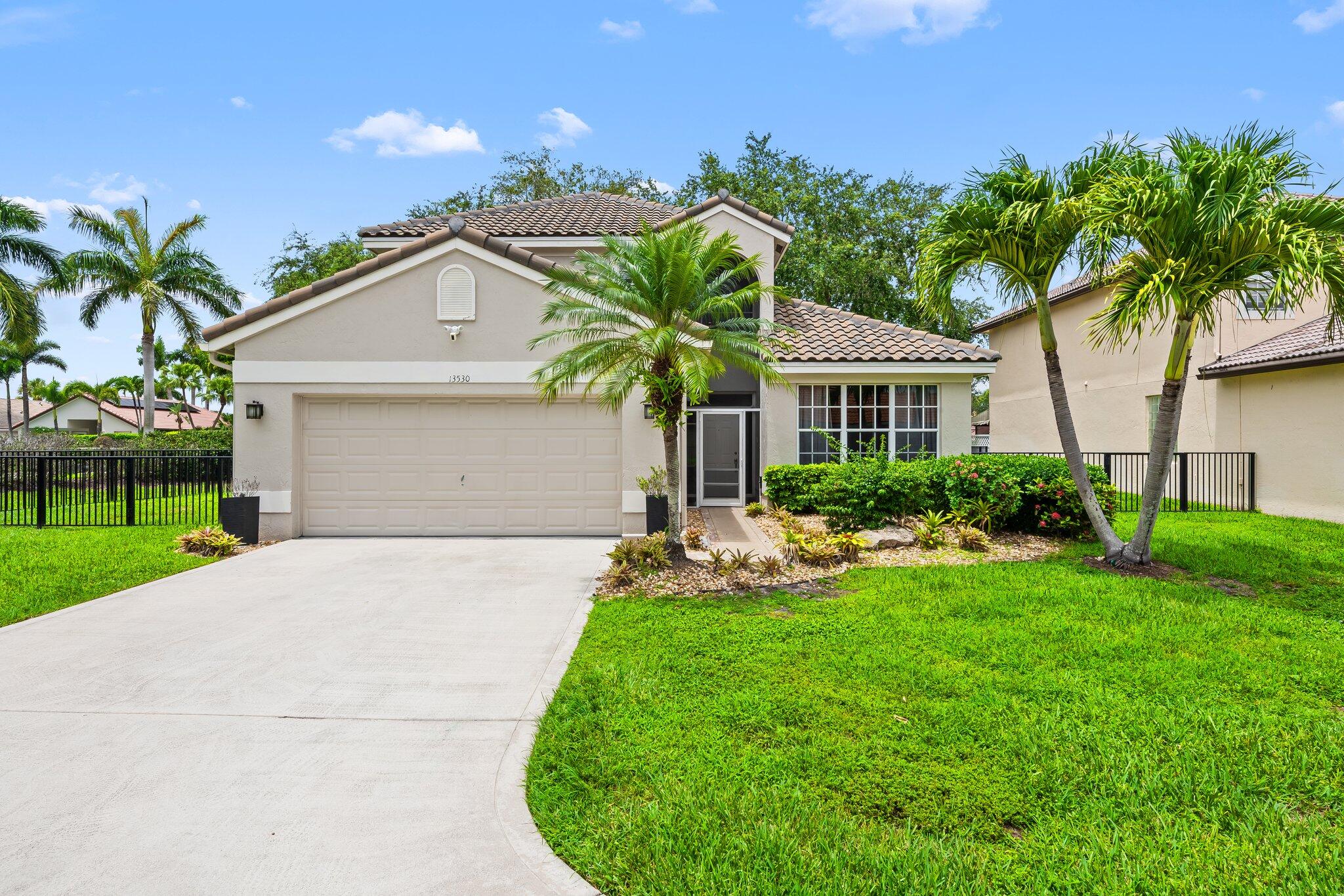 Property for Sale at 13530 Weyburne Drive, Delray Beach, Palm Beach County, Florida - Bedrooms: 4 
Bathrooms: 2.5  - $799,000