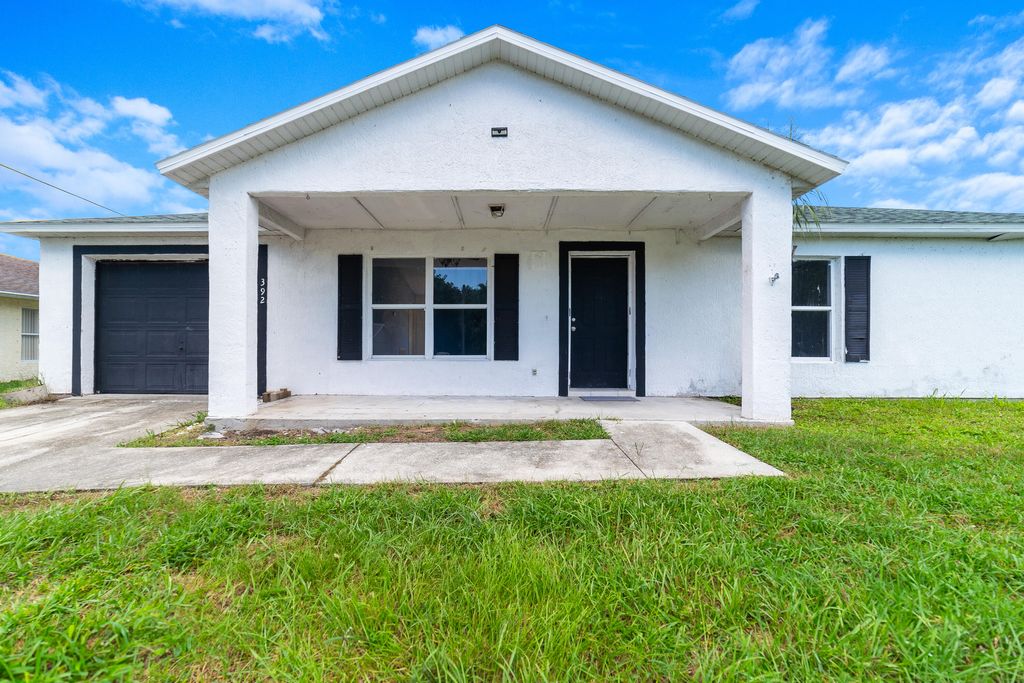 Photo of 392 Del Monte Road, Sebastian, FL 32958 (MLS # RX-11125056)