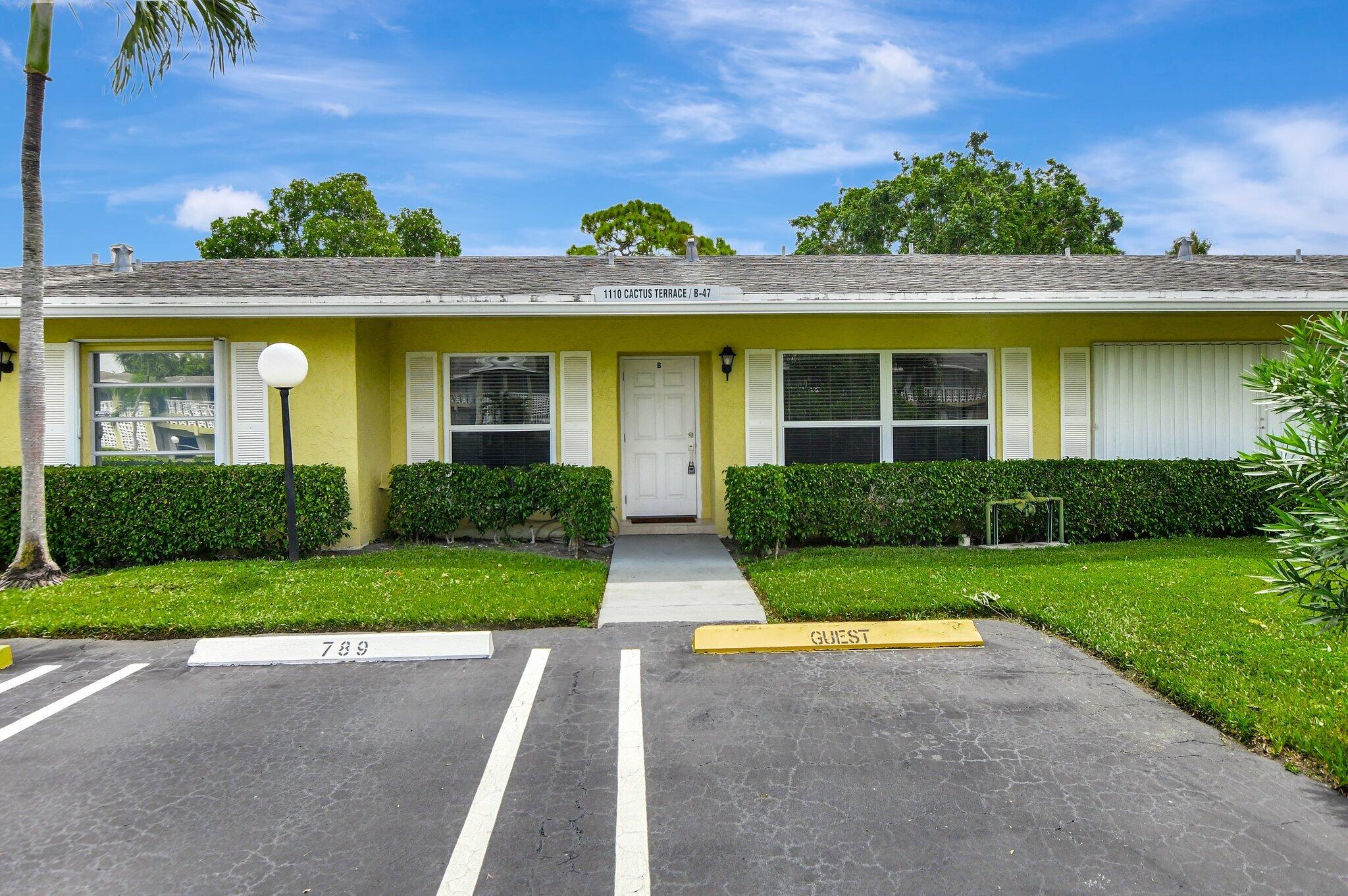 1110 Cactus Terrace 47-B, Delray Beach, Palm Beach County, Florida - 2 Bedrooms  
1.5 Bathrooms - 