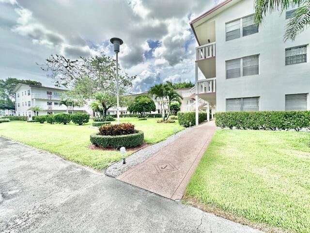 Property for Sale at 390 Fanshaw J, Boca Raton, Palm Beach County, Florida - Bedrooms: 1 
Bathrooms: 1.5  - $84,999