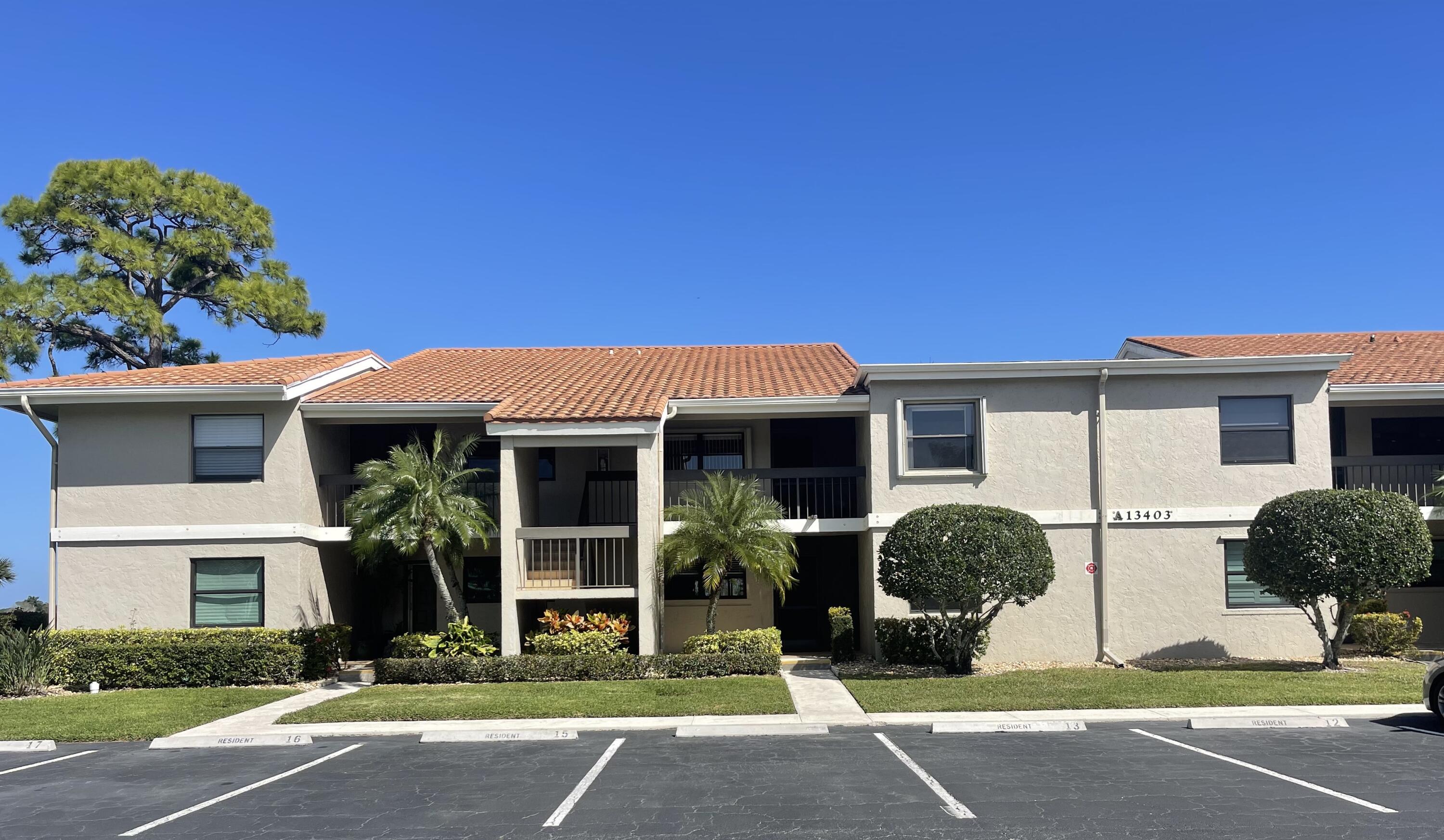 Property for Sale at 13403 Touchstone Place A-102, West Palm Beach, Palm Beach County, Florida - Bedrooms: 2 
Bathrooms: 2  - $399,000