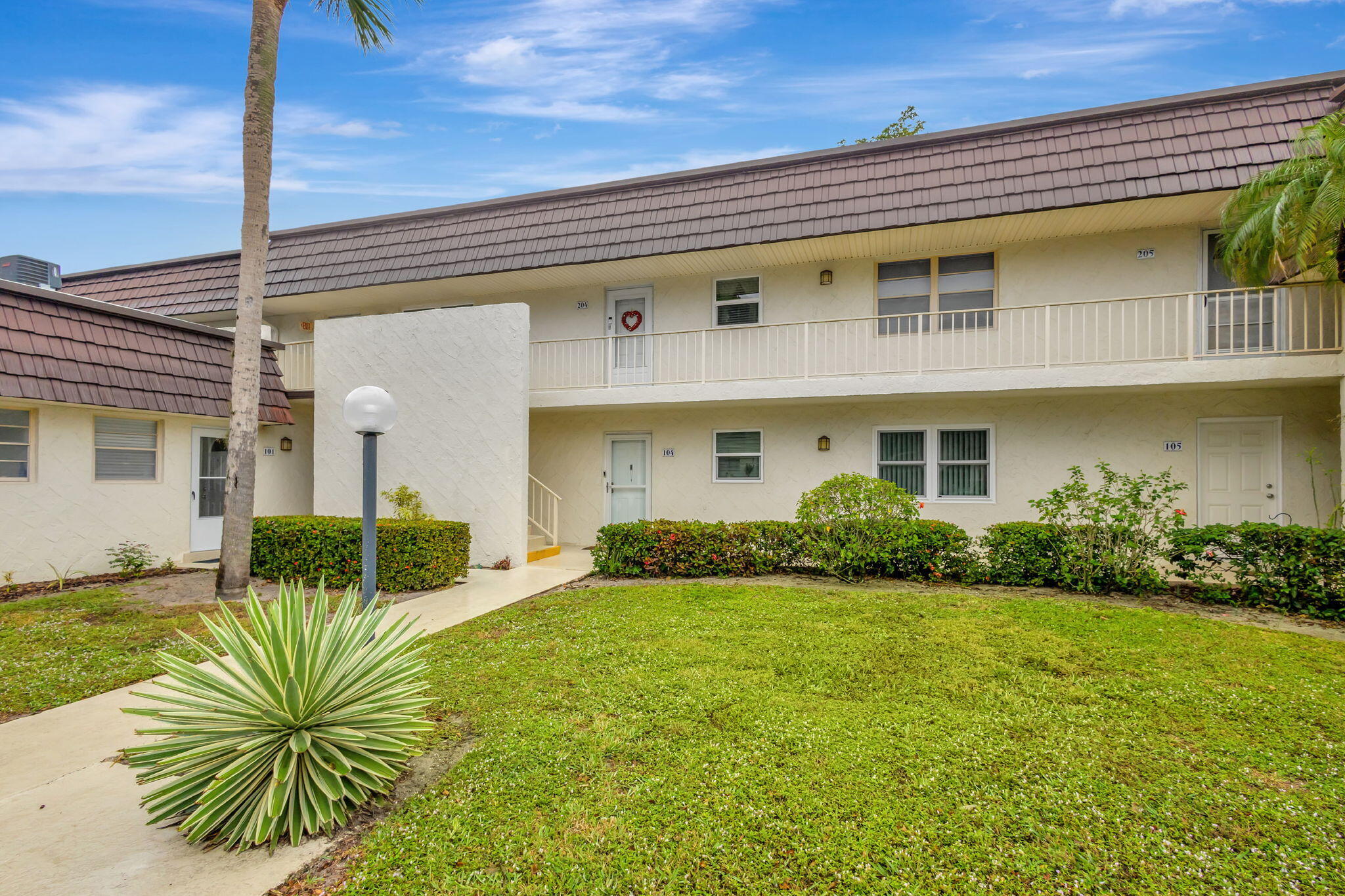 12005 Poinciana Boulevard 204, Royal Palm Beach, Palm Beach County, Florida - 2 Bedrooms  
2 Bathrooms - 