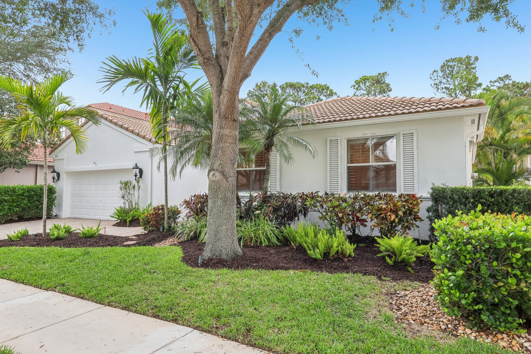 Property for Sale at 139 Sedona Way, Palm Beach Gardens, Palm Beach County, Florida - Bedrooms: 4 
Bathrooms: 2.5  - $1,175,000
