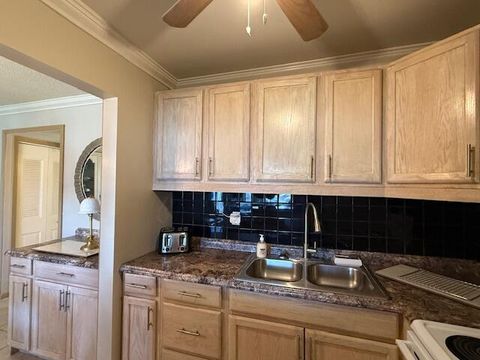 Photo of 368 Sheffield O, West Palm Beach, FL 33417 (MLS # RX-11129084)