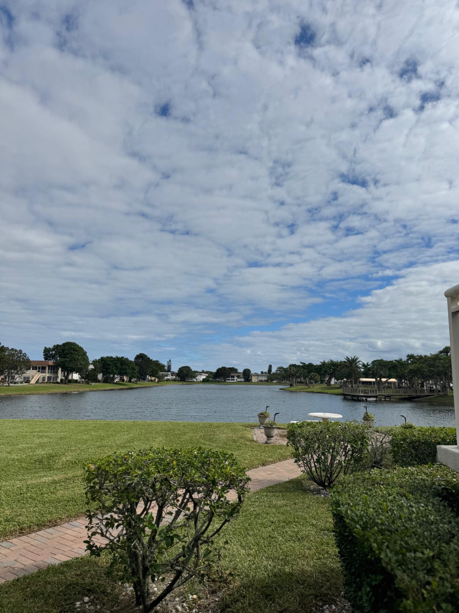 387 Chatham S, West Palm Beach, Palm Beach County, Florida - 1 Bedrooms  
1 Bathrooms - 