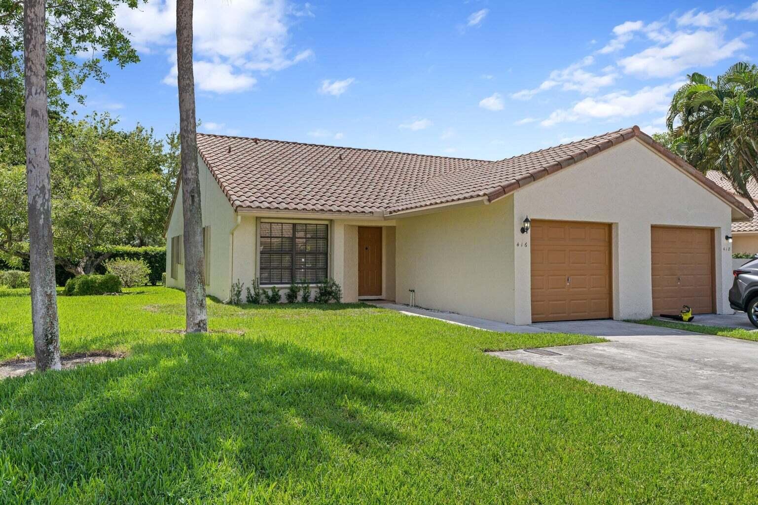 416 Cottonwood Place, Boca Raton, Palm Beach County, Florida - 2 Bedrooms  
2 Bathrooms - 