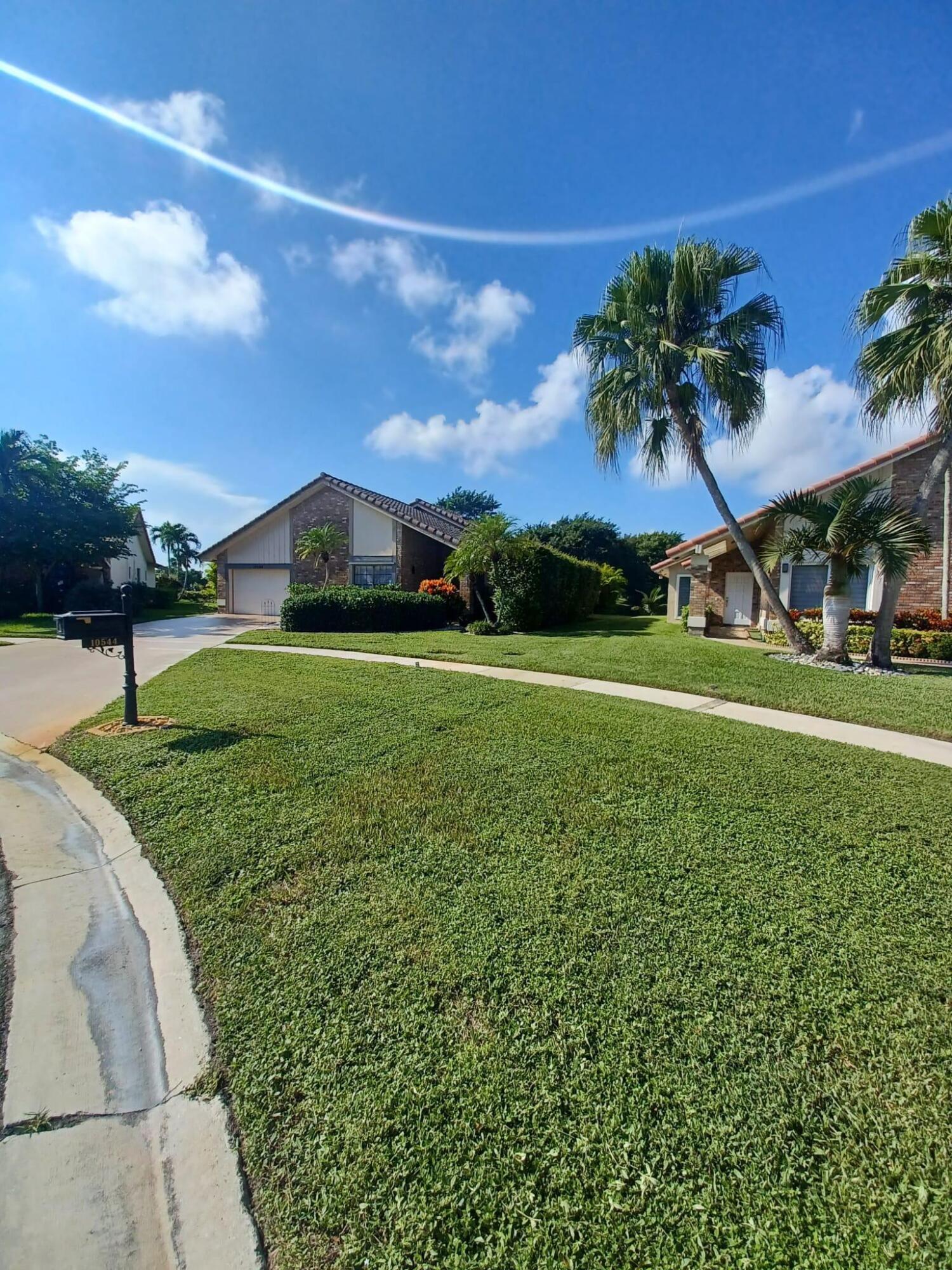 Property for Sale at 10544 Fenway Place, Boca Raton, Palm Beach County, Florida - Bedrooms: 3 
Bathrooms: 2.5  - $850,000