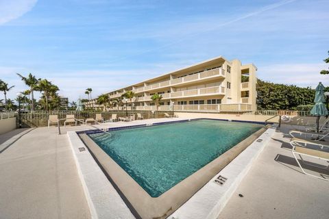 Photo of 2545 S Ocean Boulevard #406, Palm Beach, FL 33480 (MLS # RX-11032709)
