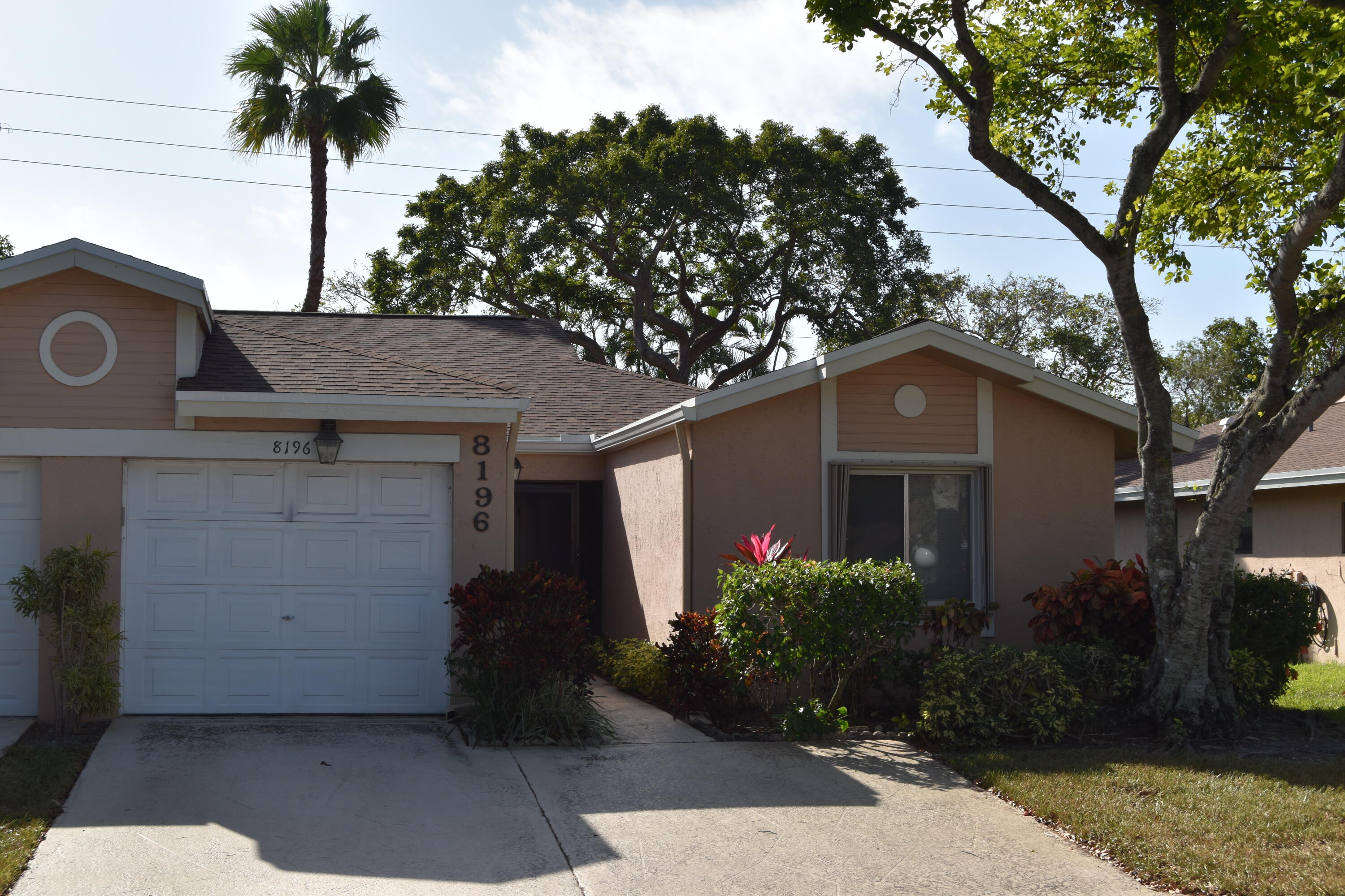 8196 Summerbreeze Lane, Boca Raton, Palm Beach County, Florida - 2 Bedrooms  
2 Bathrooms - 