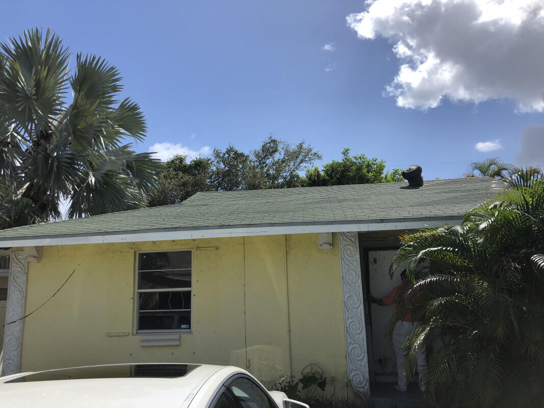 Property for Sale at 201 E 25th Street, Riviera Beach, Palm Beach County, Florida - Bedrooms: 2 
Bathrooms: 1  - $399,000