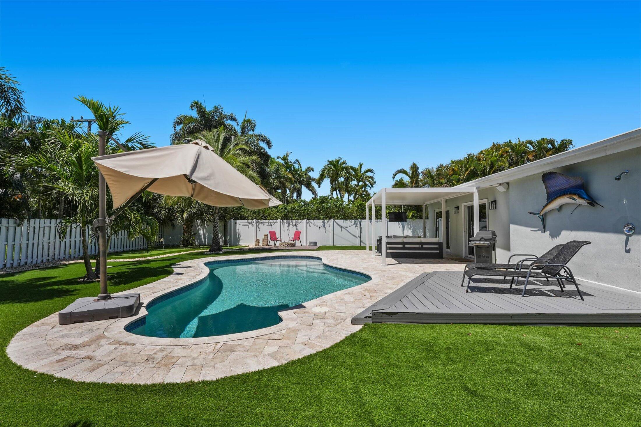 1096 Sw 16th Street, Boca Raton, Palm Beach County, Florida - 3 Bedrooms  
3 Bathrooms - 
