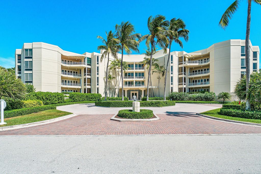 Photo of 3001 SE Island Point Lane #14, Stuart, FL 34996 (MLS # RX-11126066)