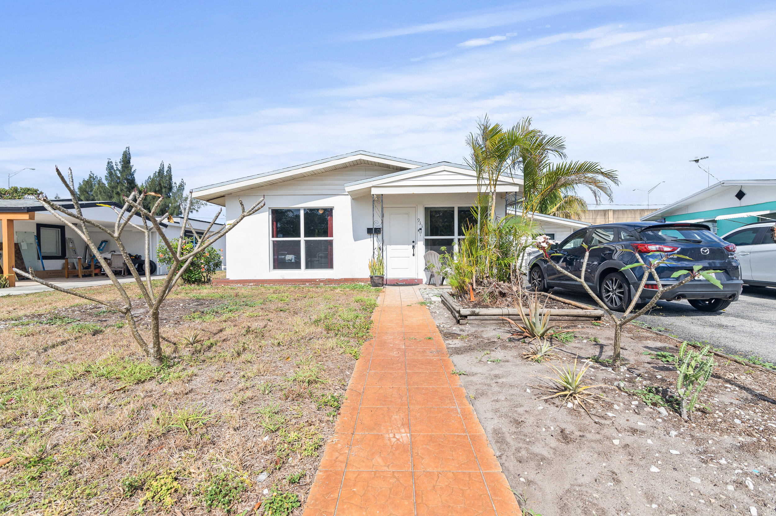 Property for Sale at 933 S Ridge Street, Lake Worth Beach, Palm Beach County, Florida - Bedrooms: 5 
Bathrooms: 3  - $499,900