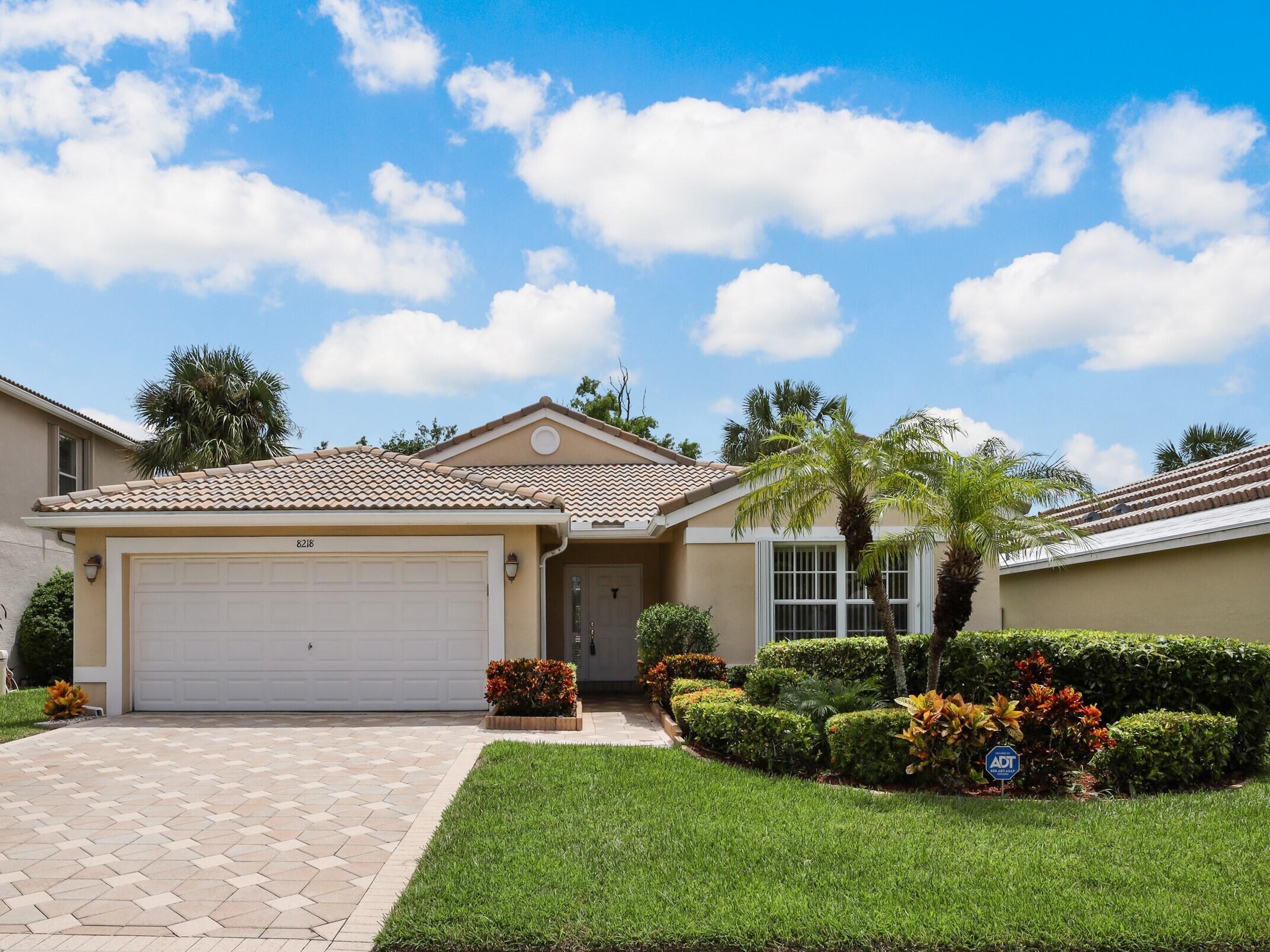 Property for Sale at 8218 Palm Gate Drive, Boynton Beach, Palm Beach County, Florida - Bedrooms: 3 
Bathrooms: 2  - $519,000