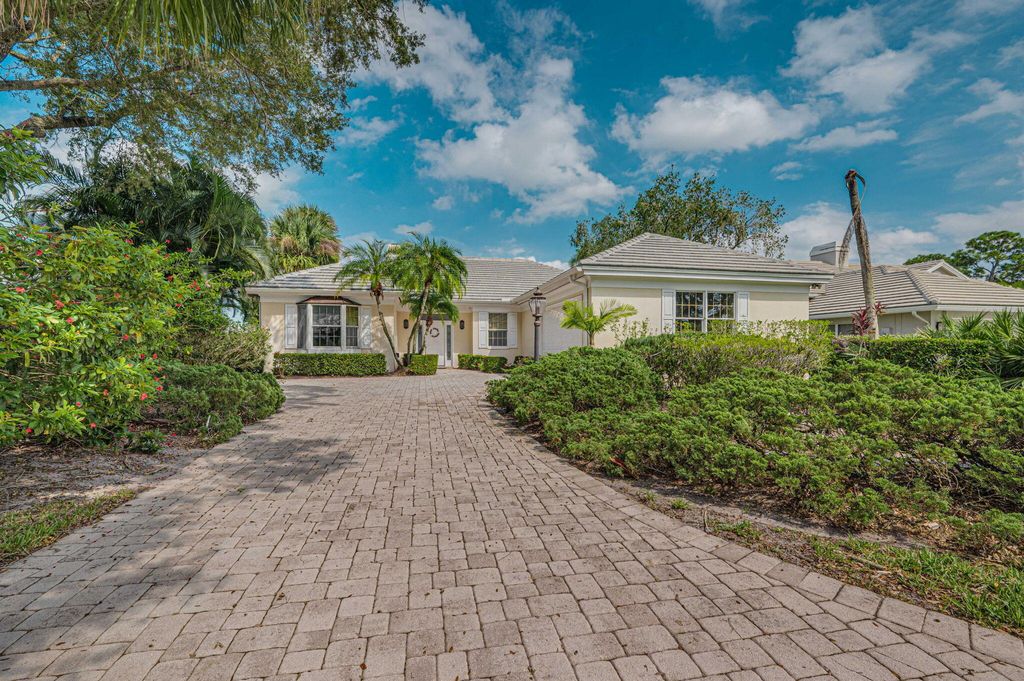 Photo of 10206 Isle Of Pines Court, Port Saint Lucie, FL 34986 (MLS # RX-11026619)