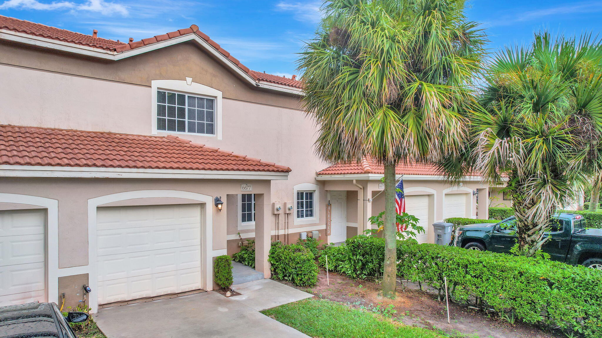 6677 Old Farm Trail, Boynton Beach, Palm Beach County, Florida - 3 Bedrooms  
2.5 Bathrooms - 